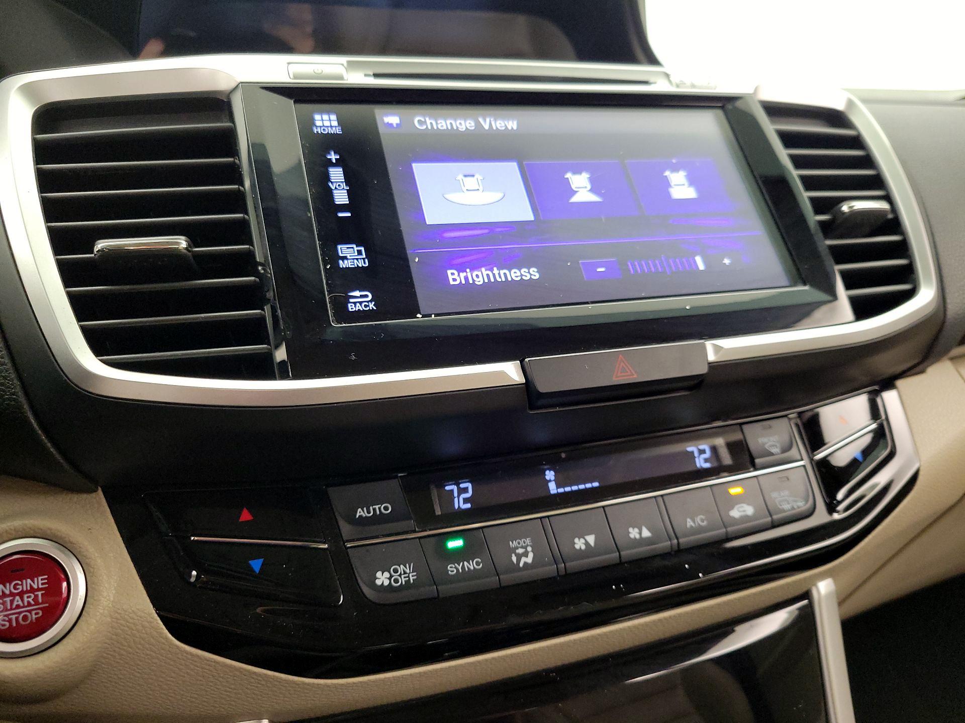 Thumbnail: 2016 Honda Accord - 14