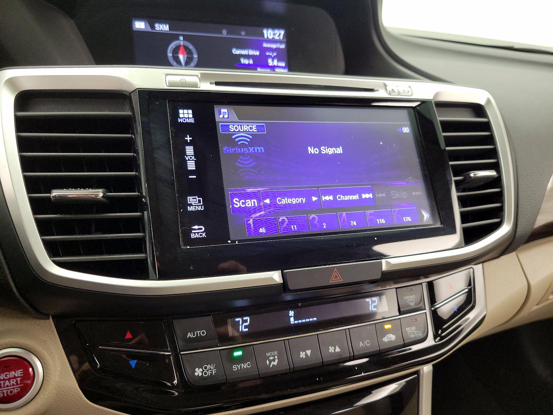 Thumbnail: 2016 Honda Accord - 15