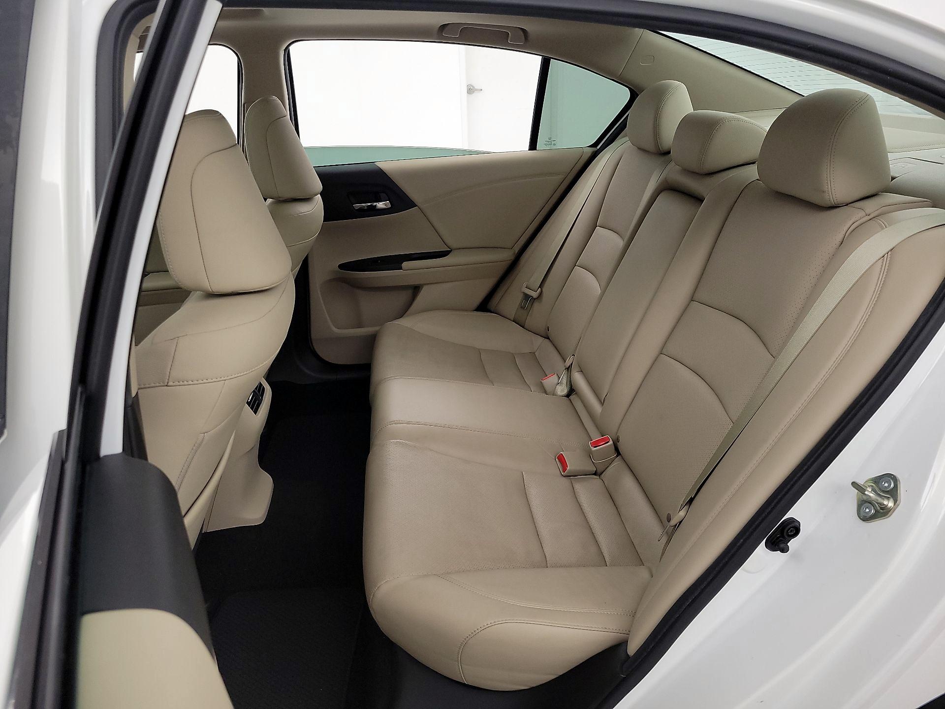 Thumbnail: 2016 Honda Accord - 20