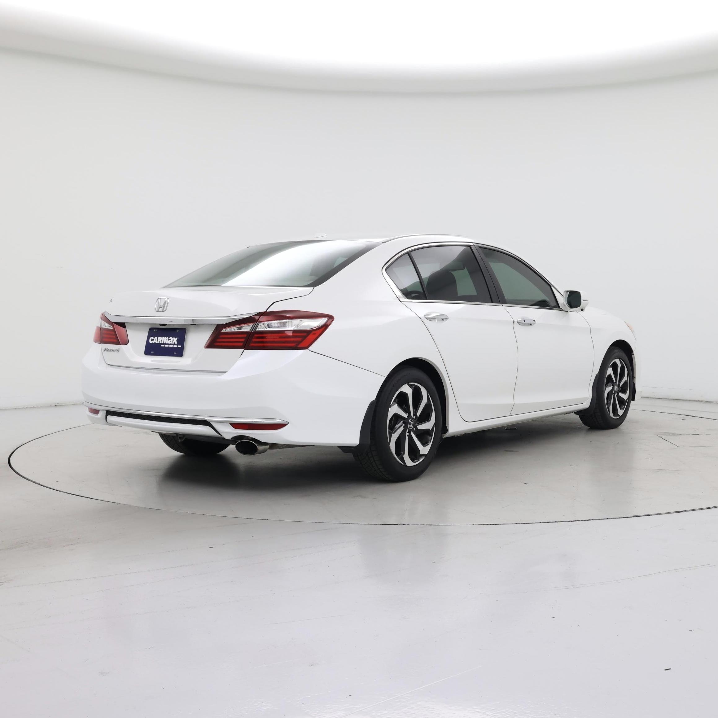 Thumbnail: 2016 Honda Accord - 8