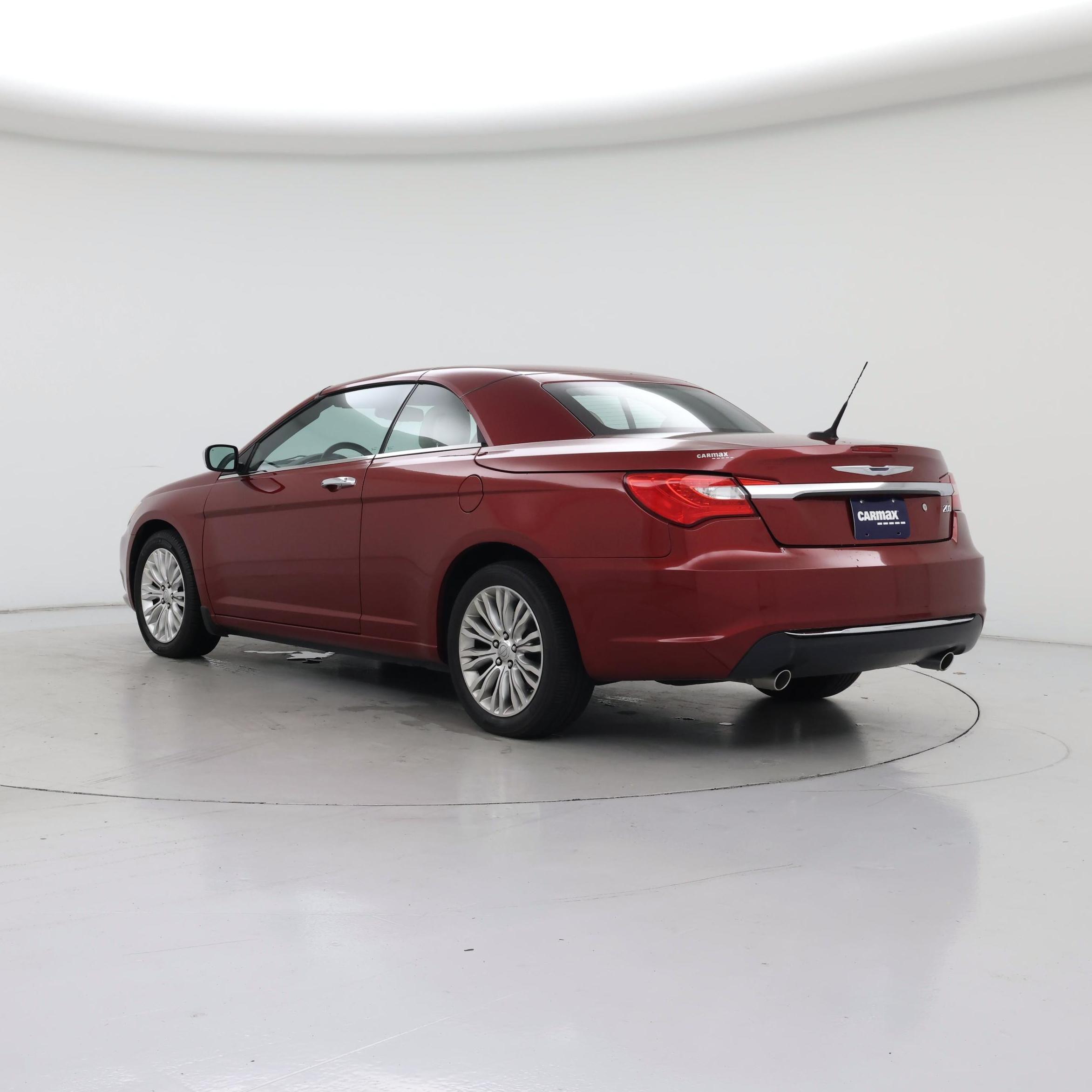Thumbnail: 2014 Chrysler 200 - 2