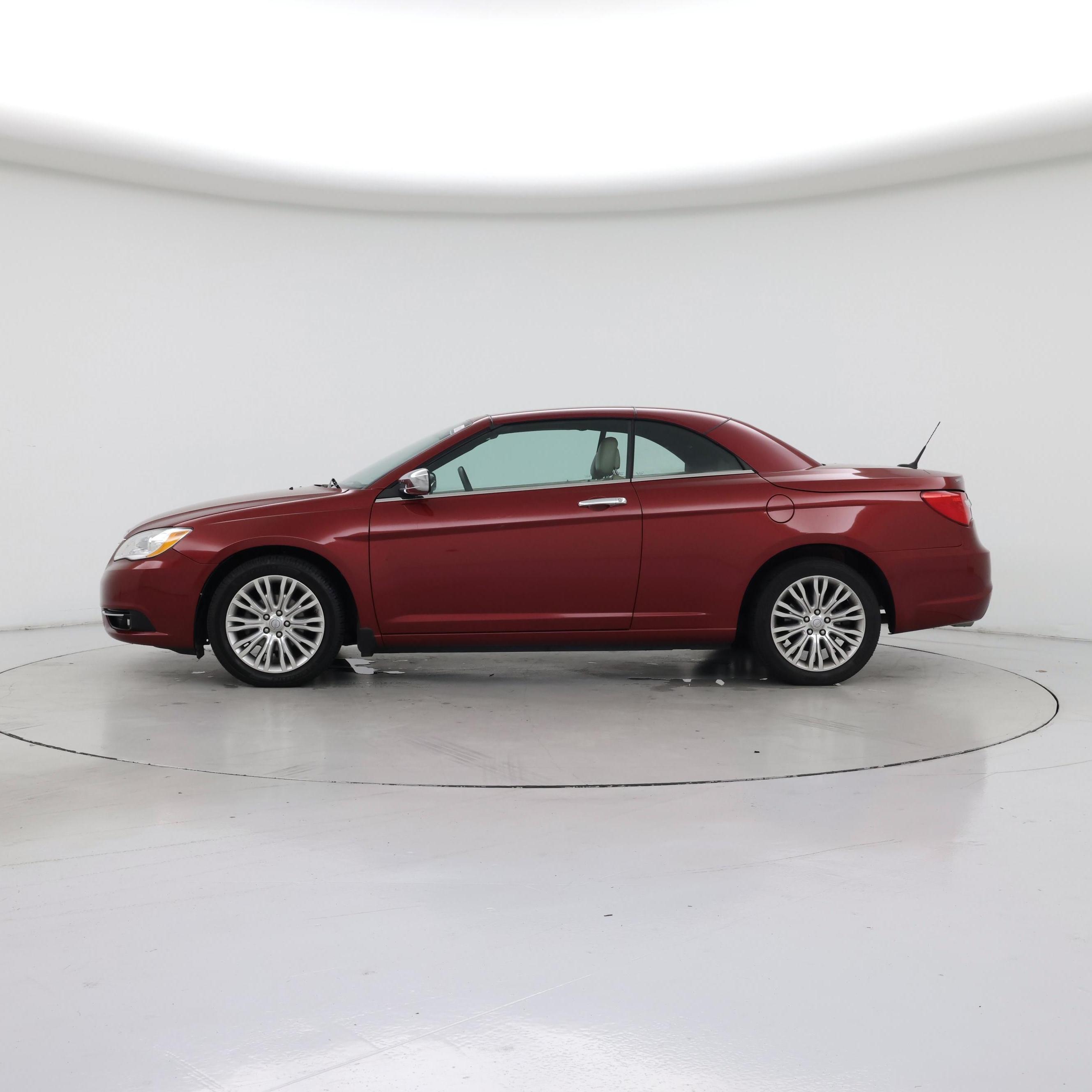 Thumbnail: 2014 Chrysler 200 - 3