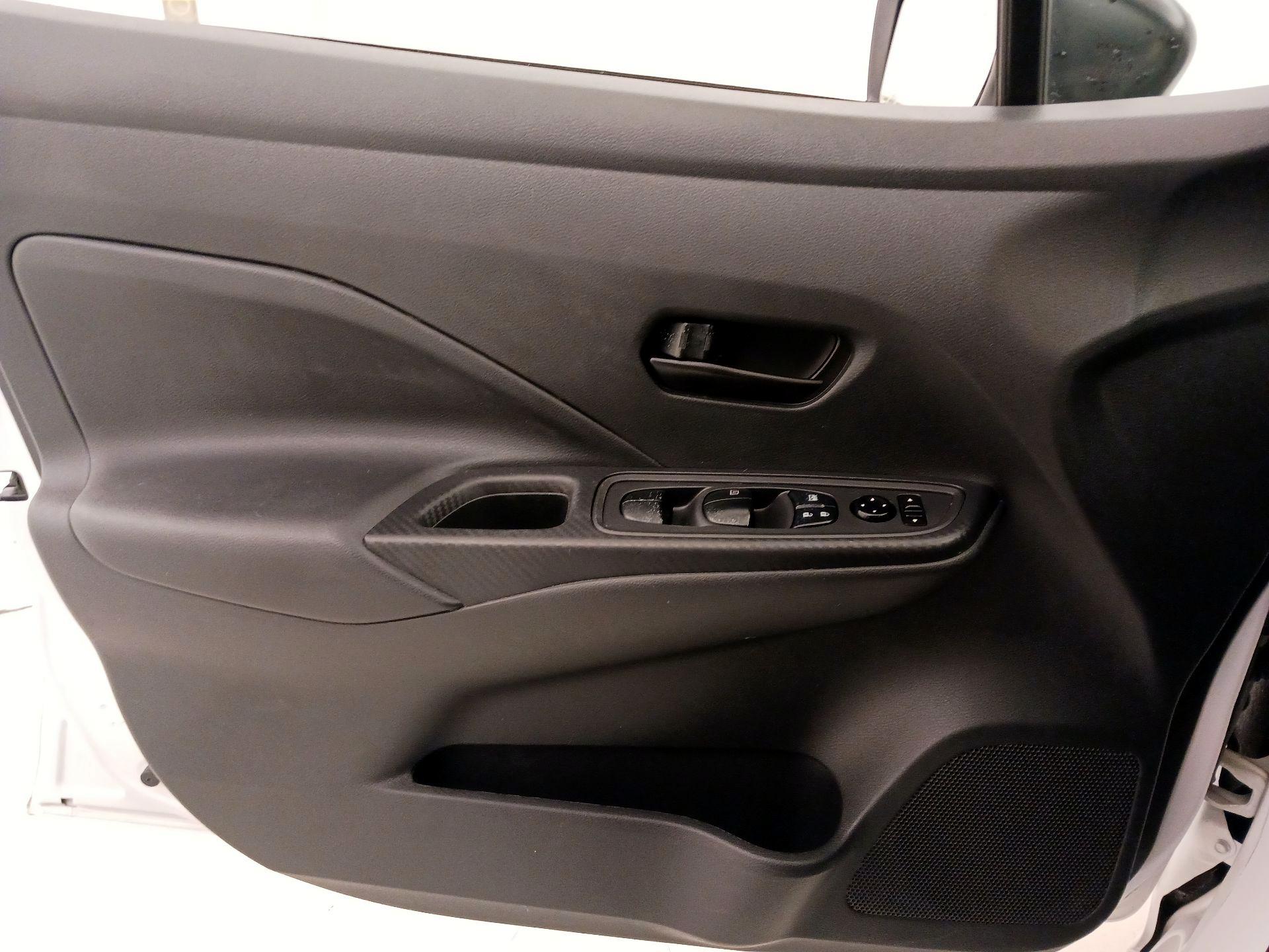 Thumbnail: 2021 Nissan Versa - 12