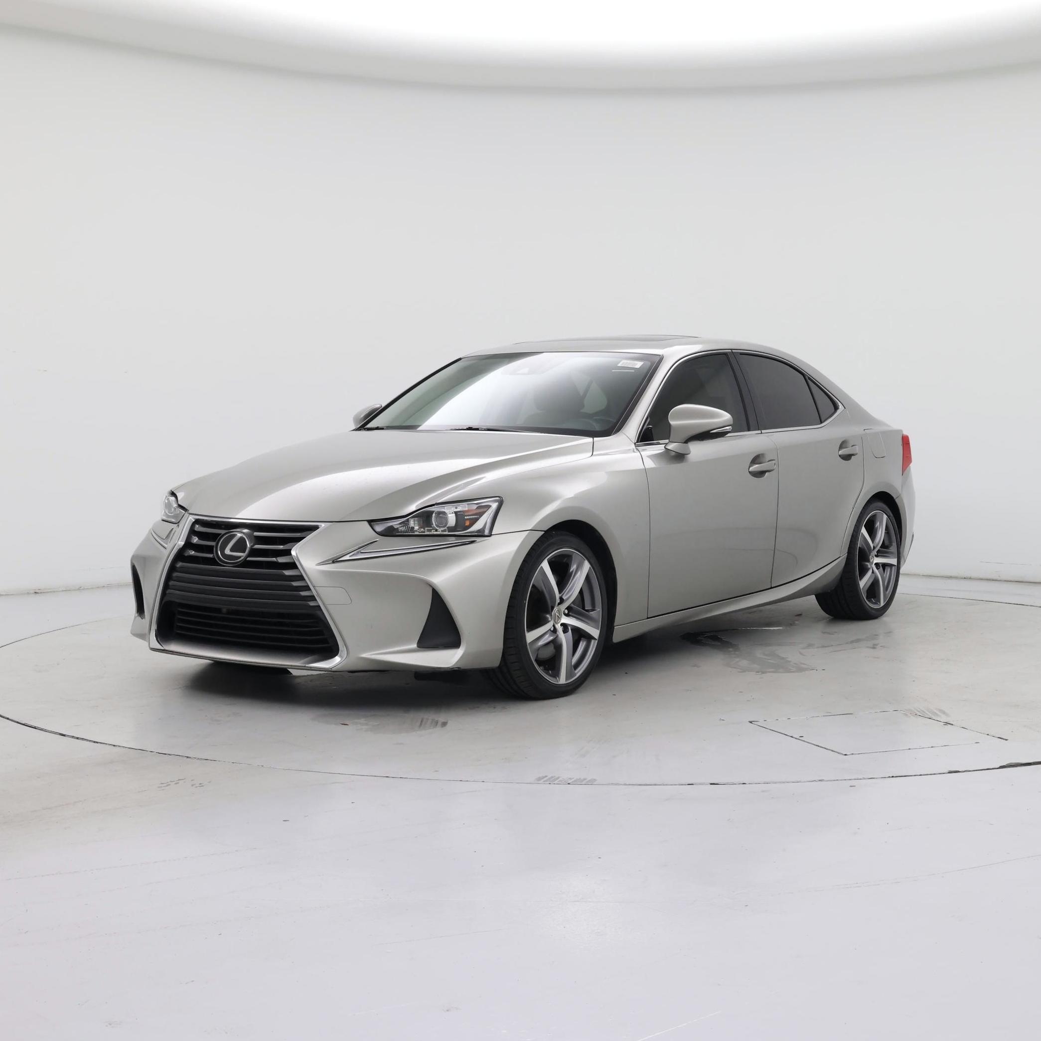 Thumbnail: 2017 Lexus IS - 4