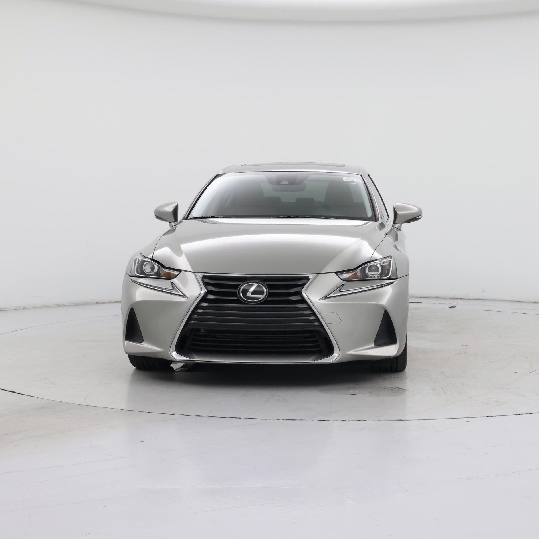 Thumbnail: 2017 Lexus IS - 5