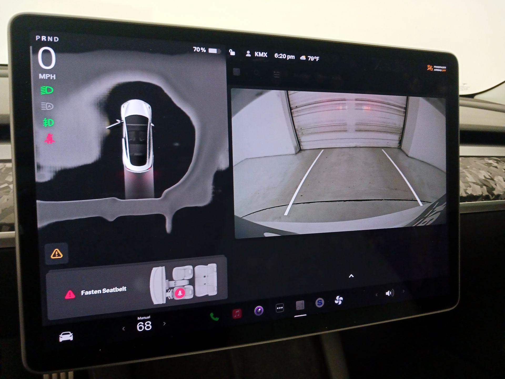 Thumbnail: 2022 Tesla Model 3 - 14