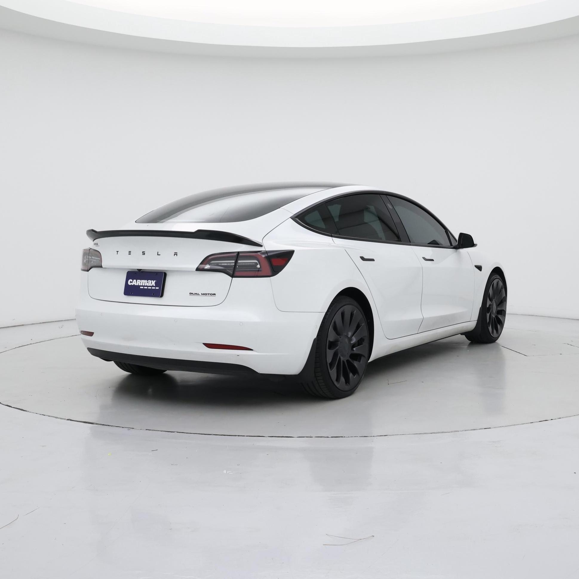 Thumbnail: 2022 Tesla Model 3 - 8