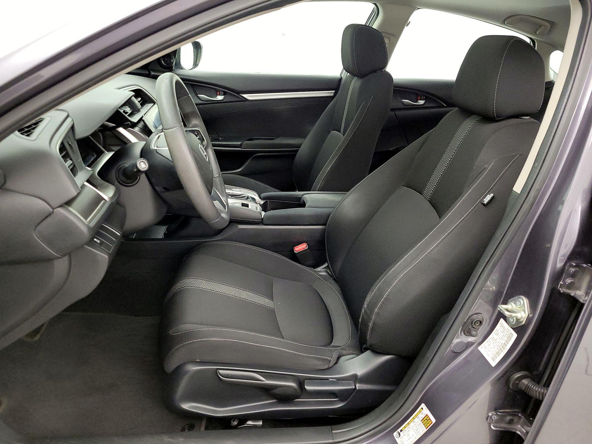 Thumbnail: 2016 Honda Civic - 11