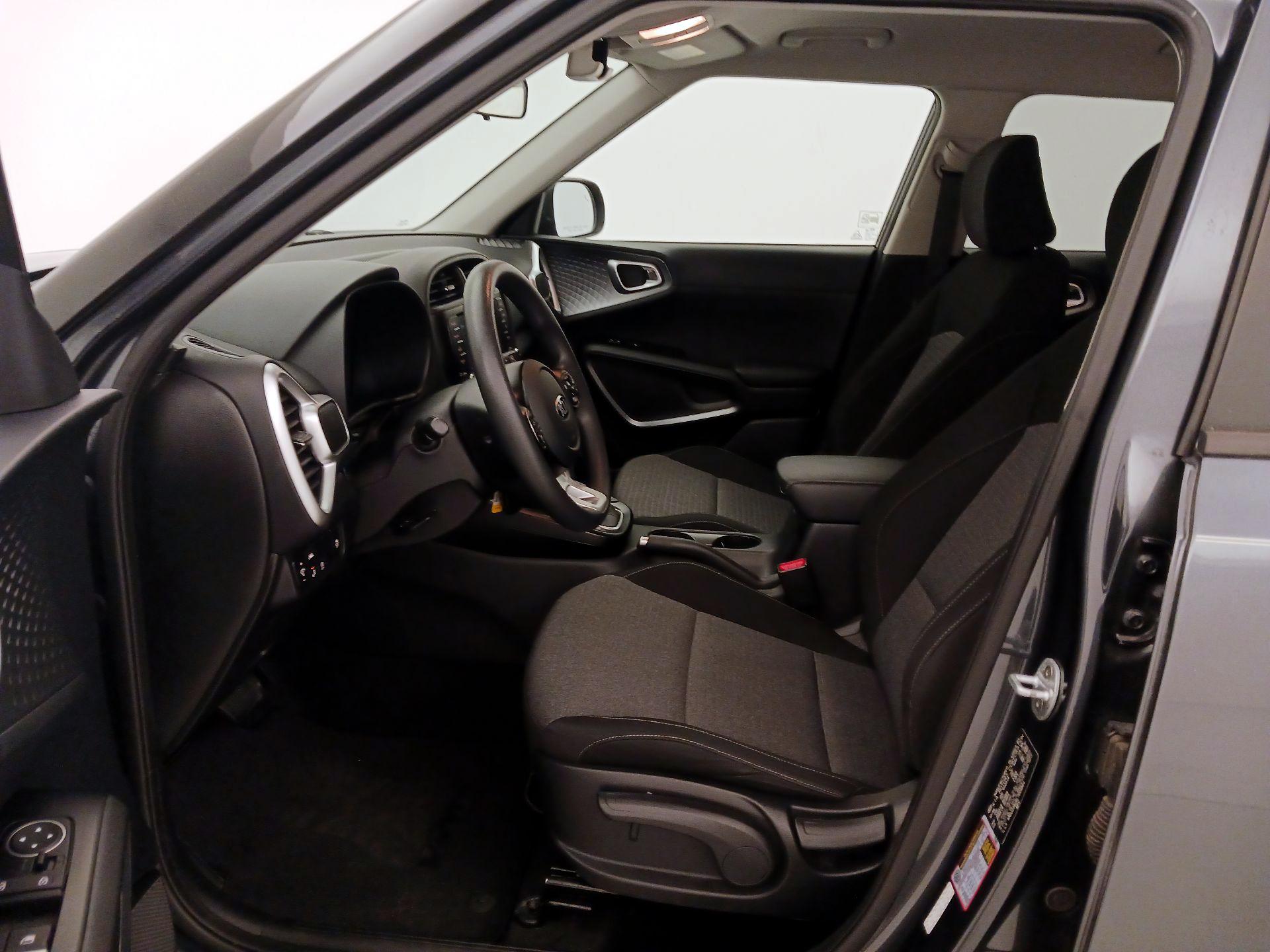 Thumbnail: 2020 Kia Soul - 11