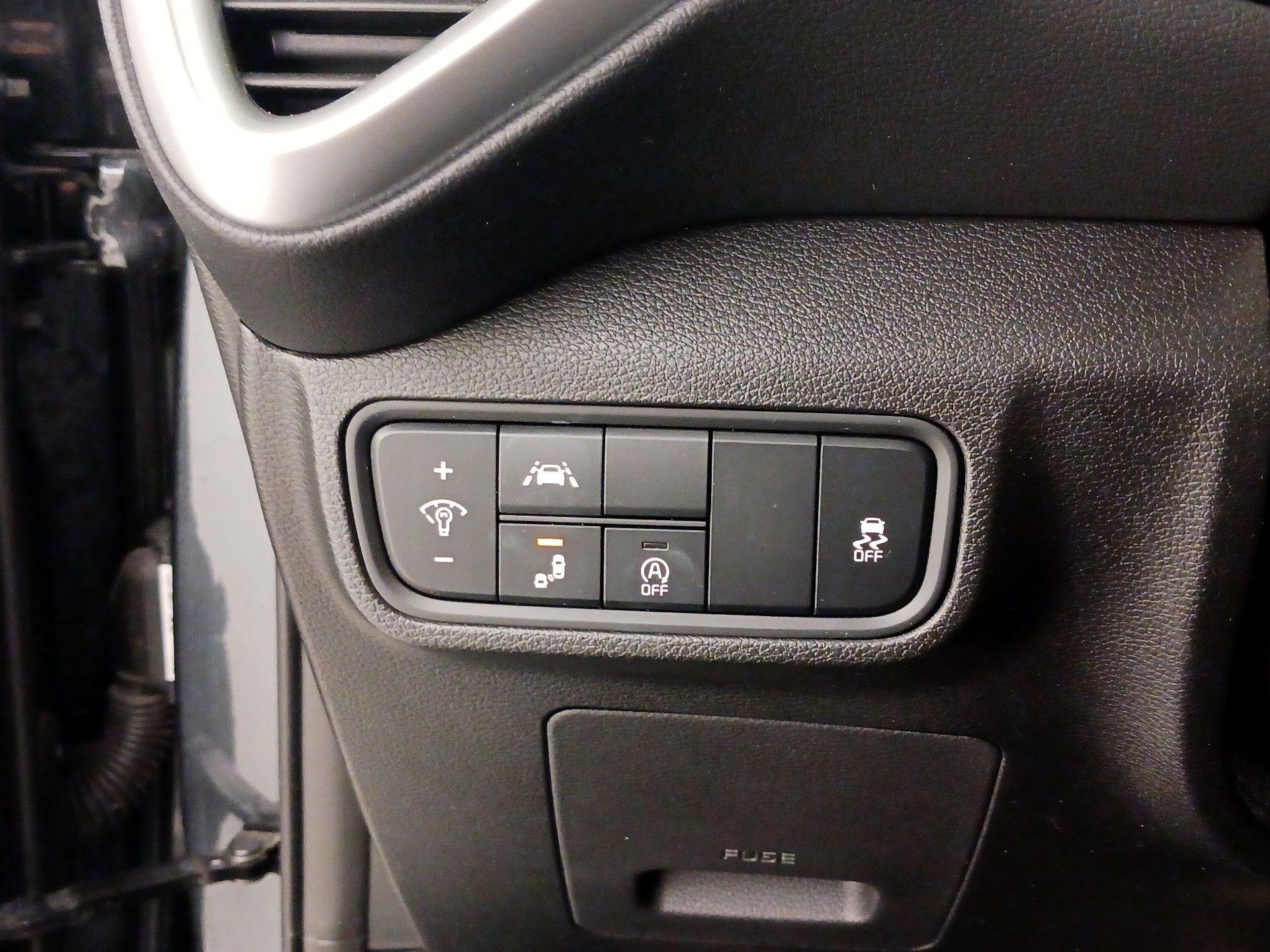 Thumbnail: 2020 Kia Soul - 13