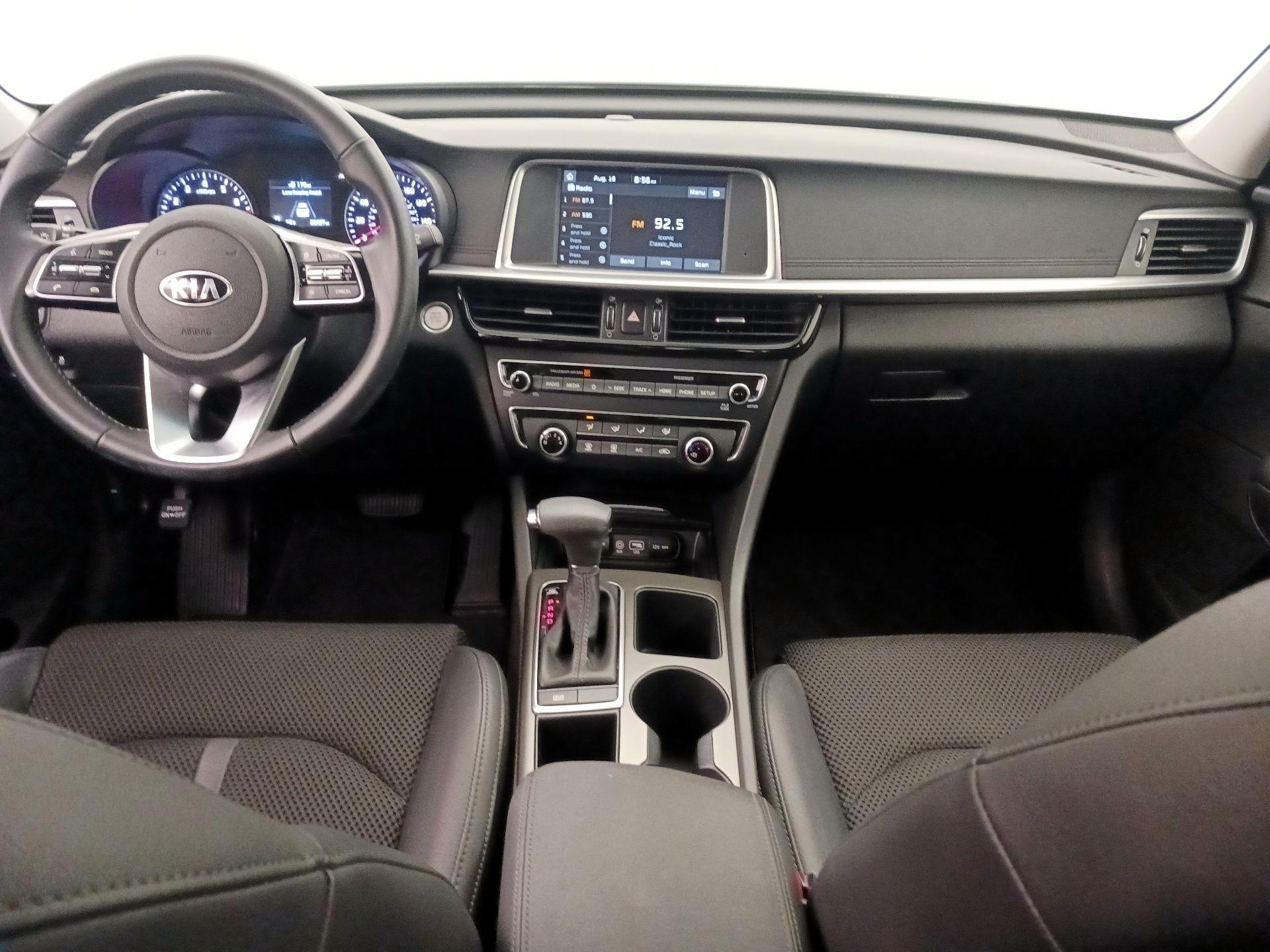 Thumbnail: 2020 Kia Optima - 9