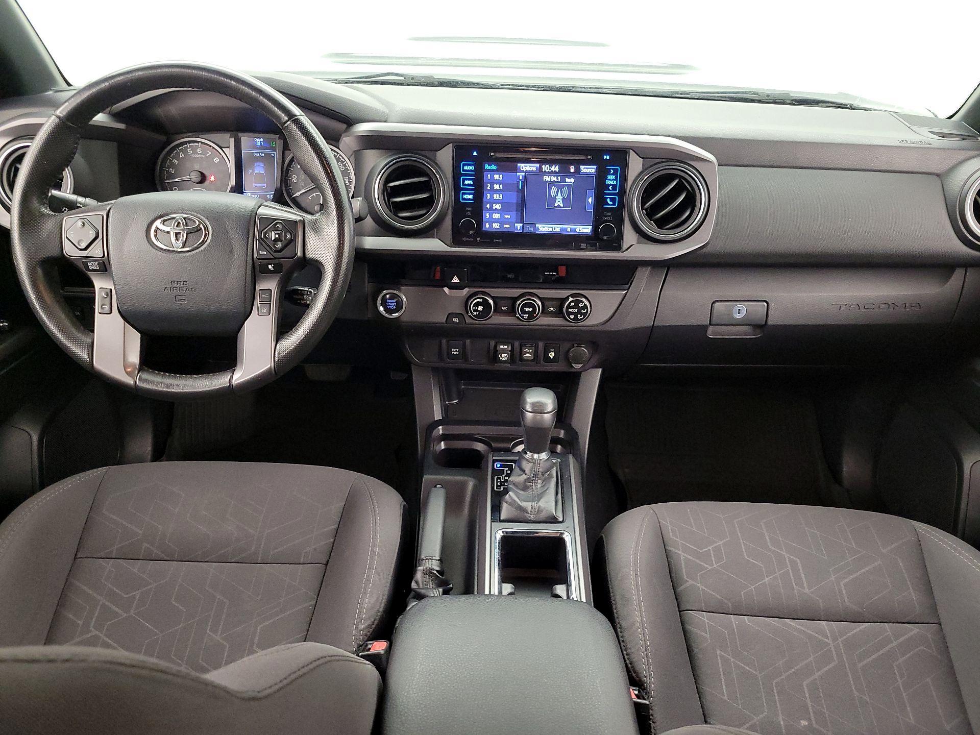 Thumbnail: 2018 Toyota Tacoma - 9
