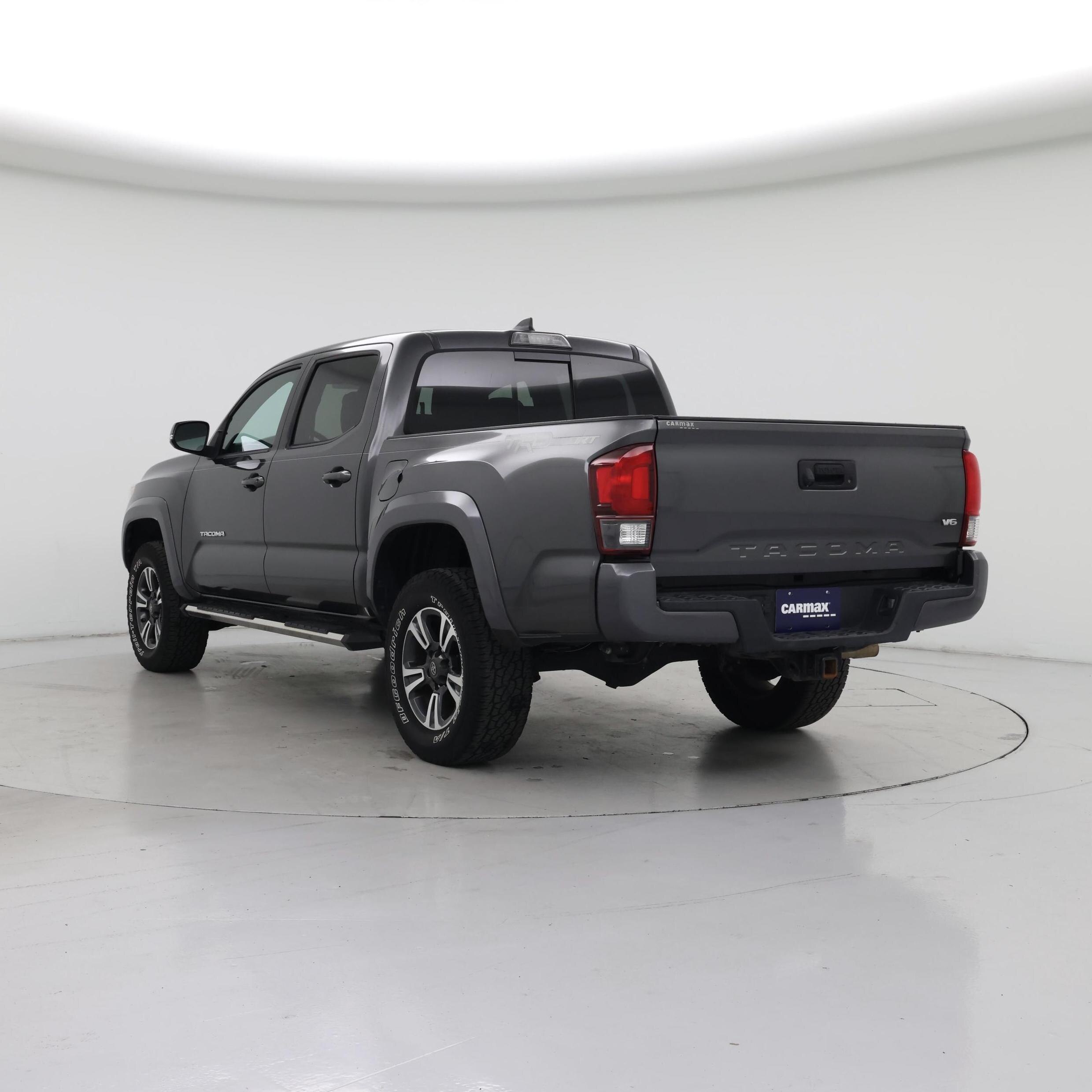 Thumbnail: 2018 Toyota Tacoma - 2