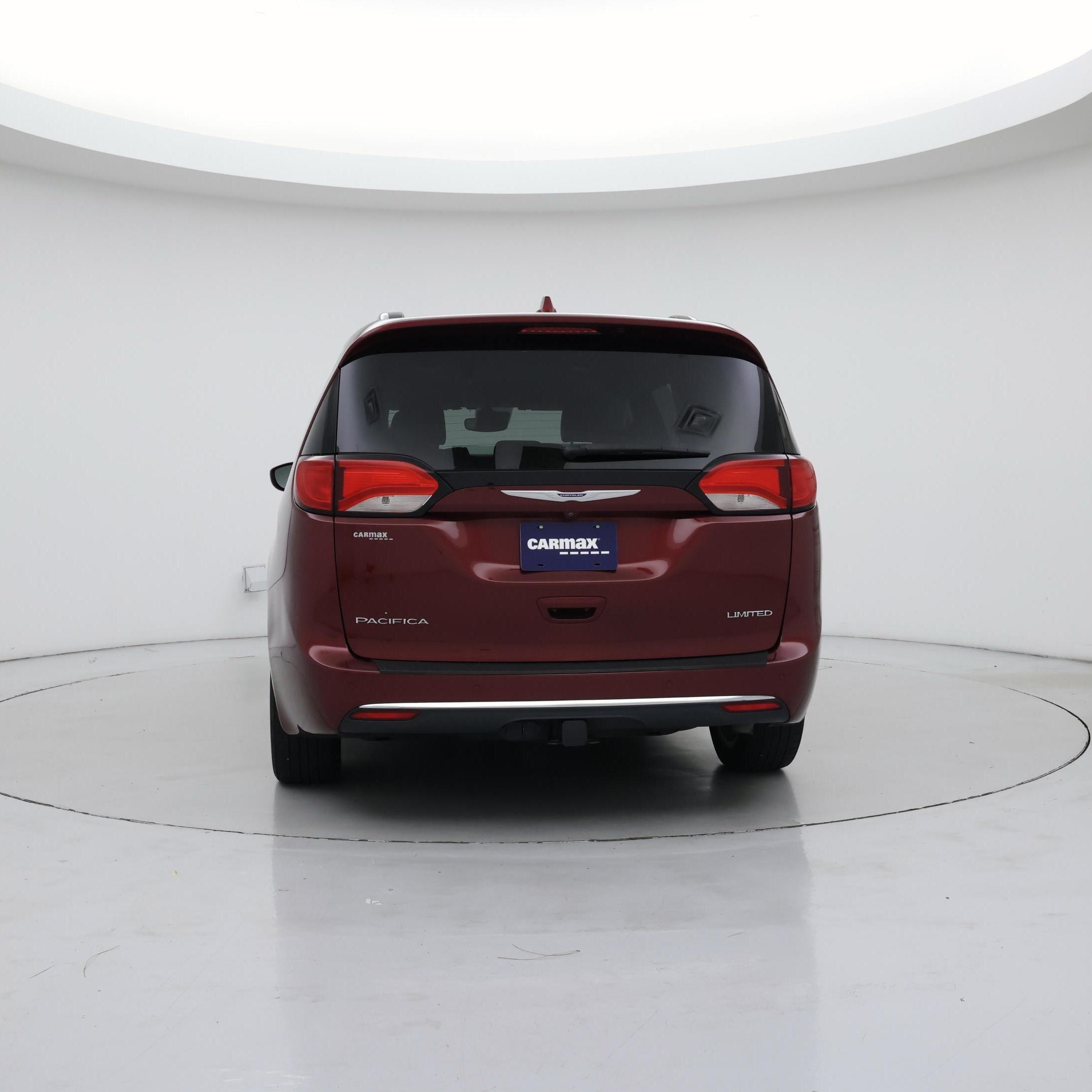 Thumbnail: 2019 Chrysler Pacifica - 6