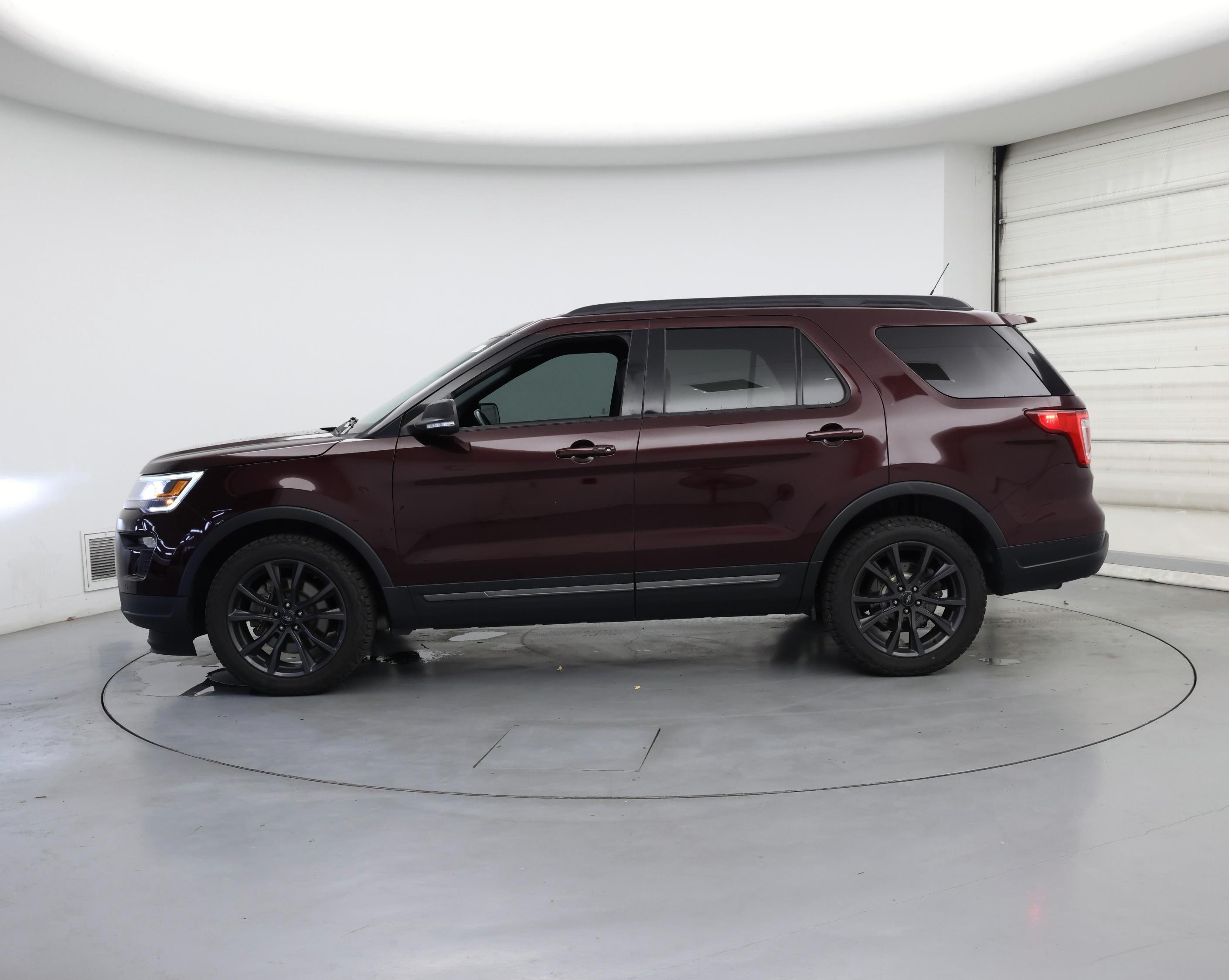 Thumbnail: 2018 Ford Explorer - 3