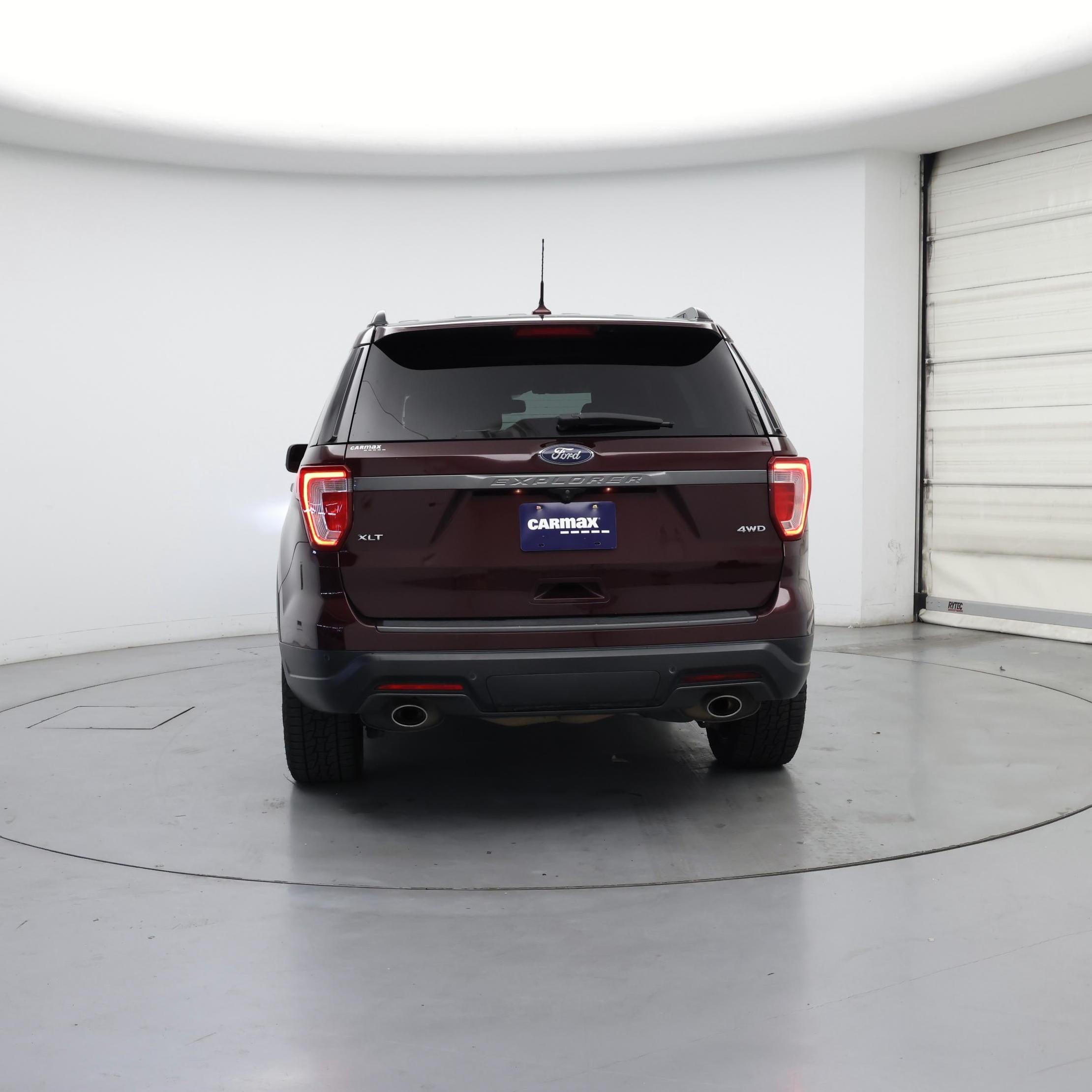 Thumbnail: 2018 Ford Explorer - 6