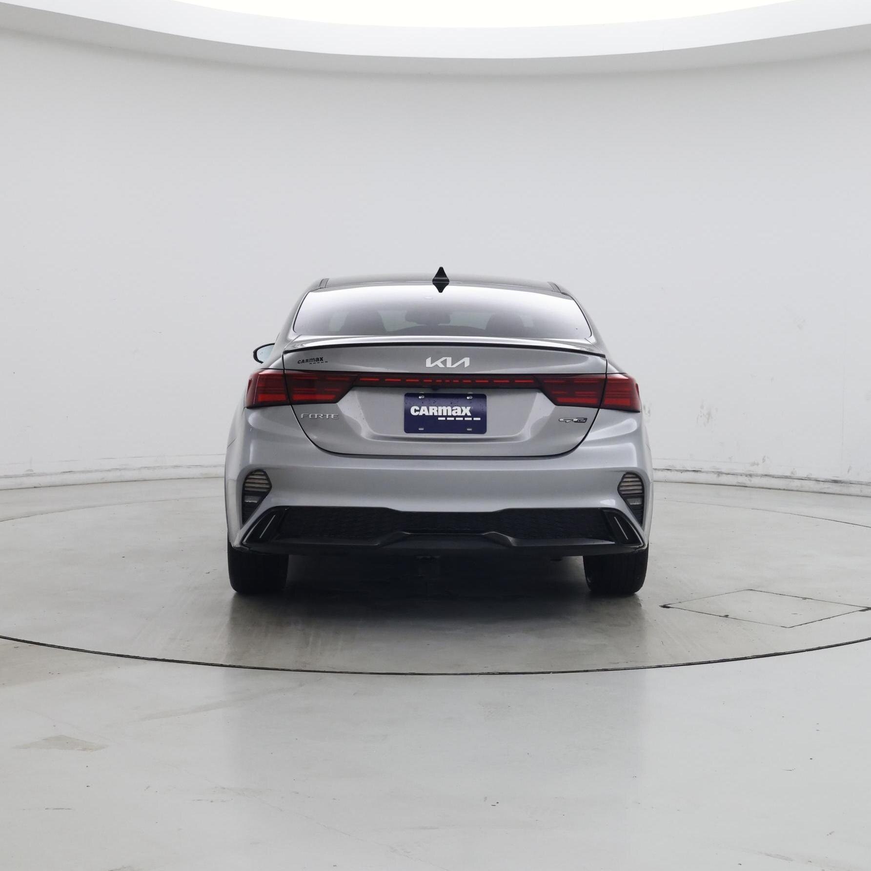 Thumbnail: 2022 Kia Forte - 6