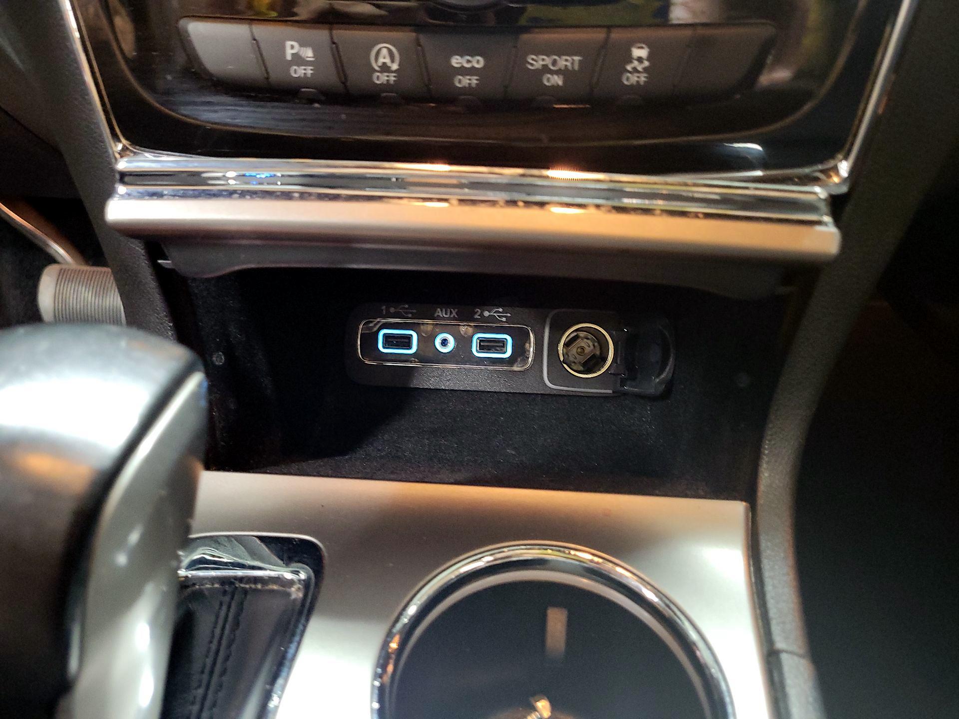 Thumbnail: 2020 Jeep Grand Cherokee - 18