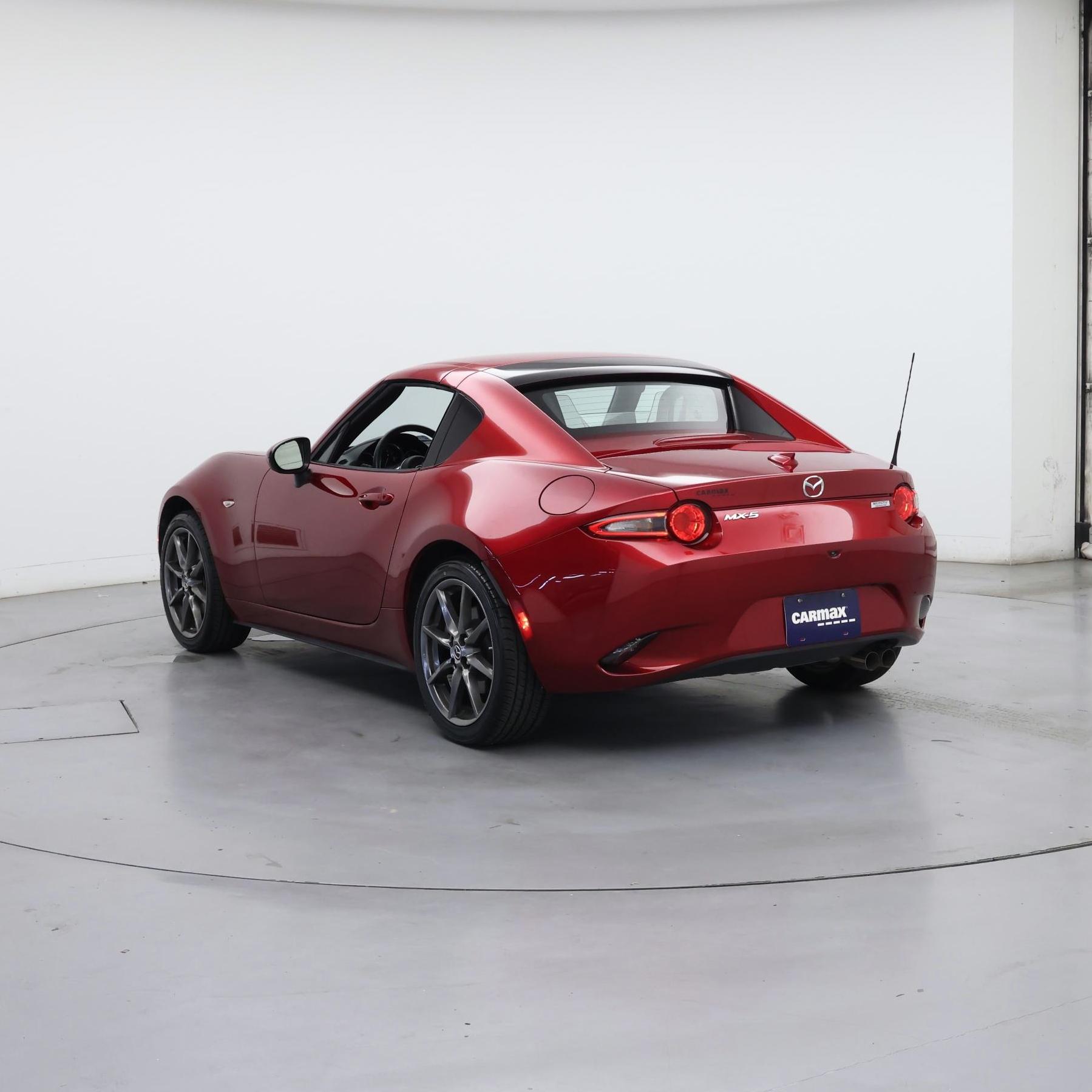 Thumbnail: 2019 Mazda MX-5 Miata - 2
