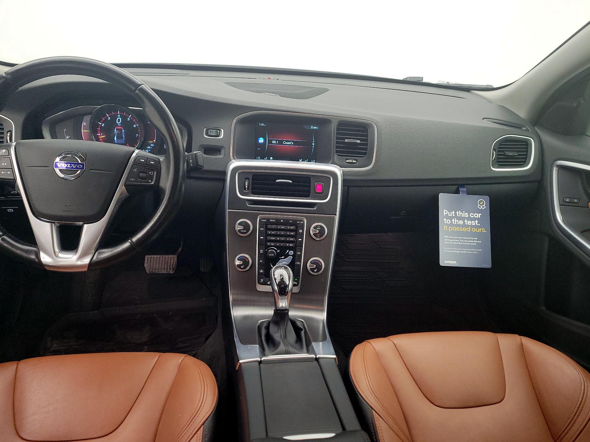 Thumbnail: 2016 Volvo S60 - 9