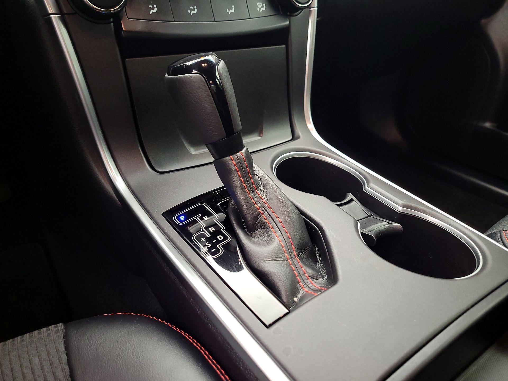 Thumbnail: 2017 Toyota Camry - 15