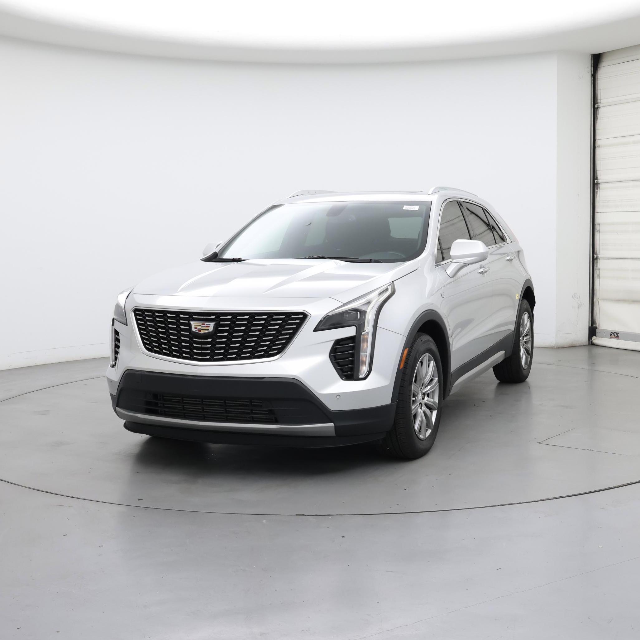 Thumbnail: 2019 Cadillac XT4 - 4