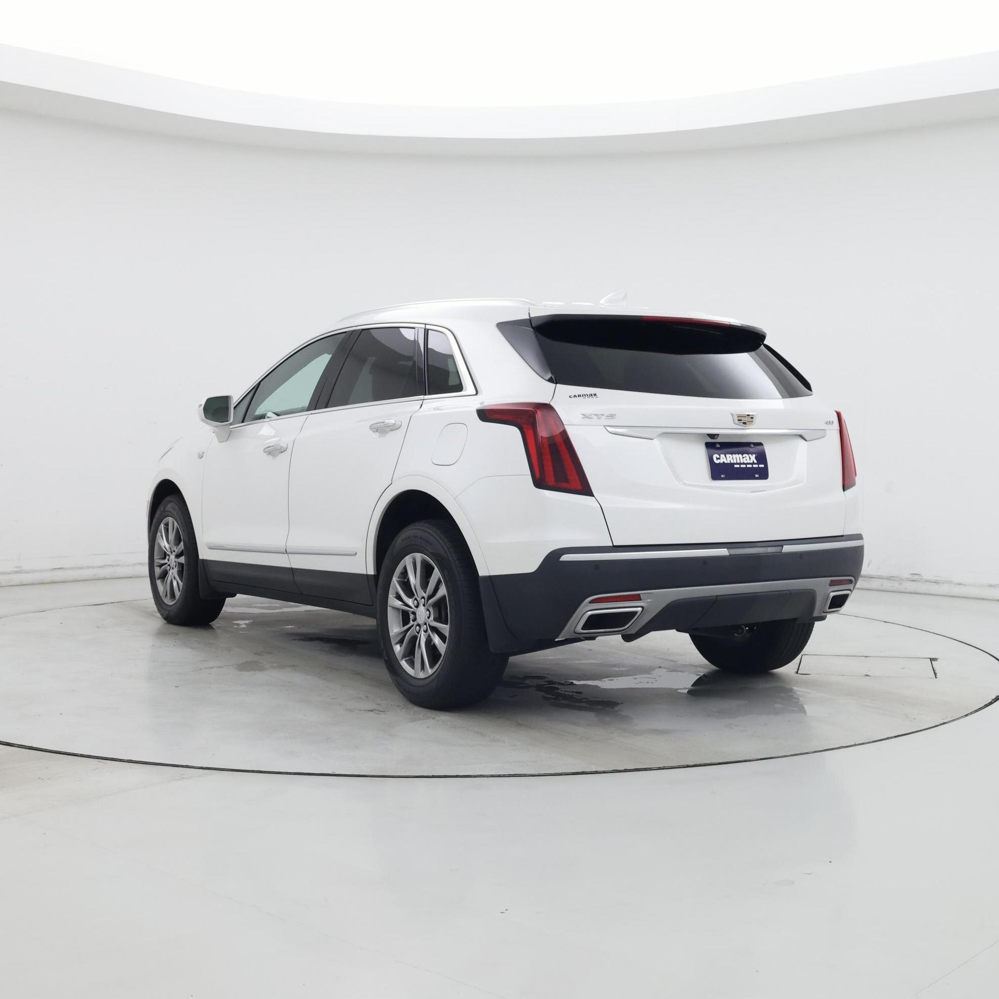 Thumbnail: 2020 Cadillac XT5 - 2