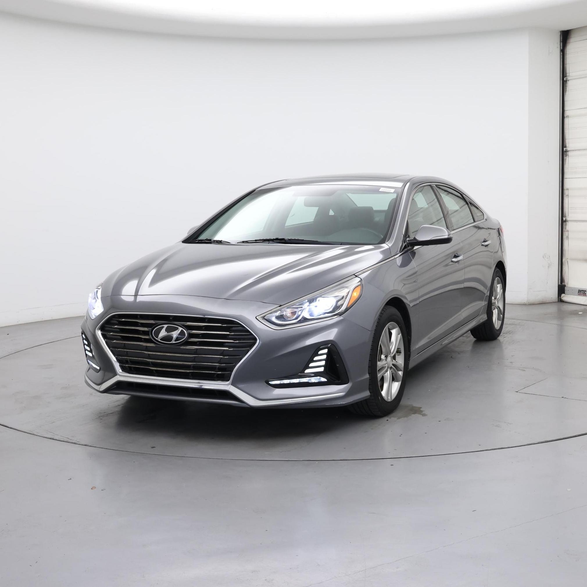 Thumbnail: 2018 Hyundai Sonata - 4