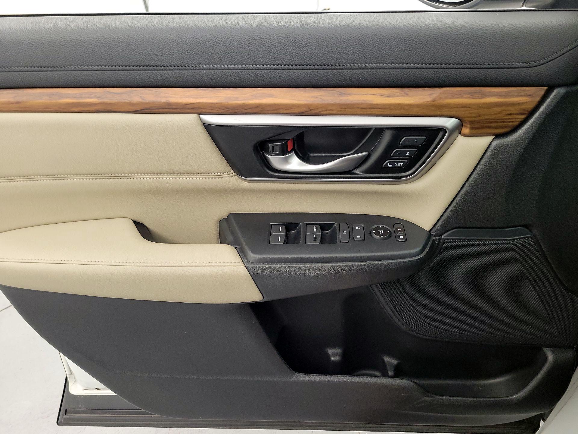 Thumbnail: 2019 Honda CR-V - 12