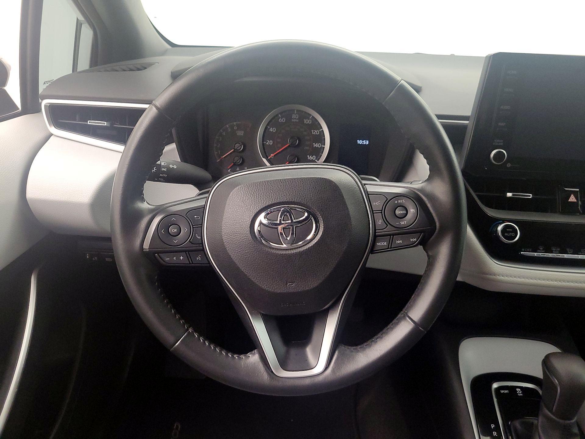 Thumbnail: 2022 Toyota Corolla - 10