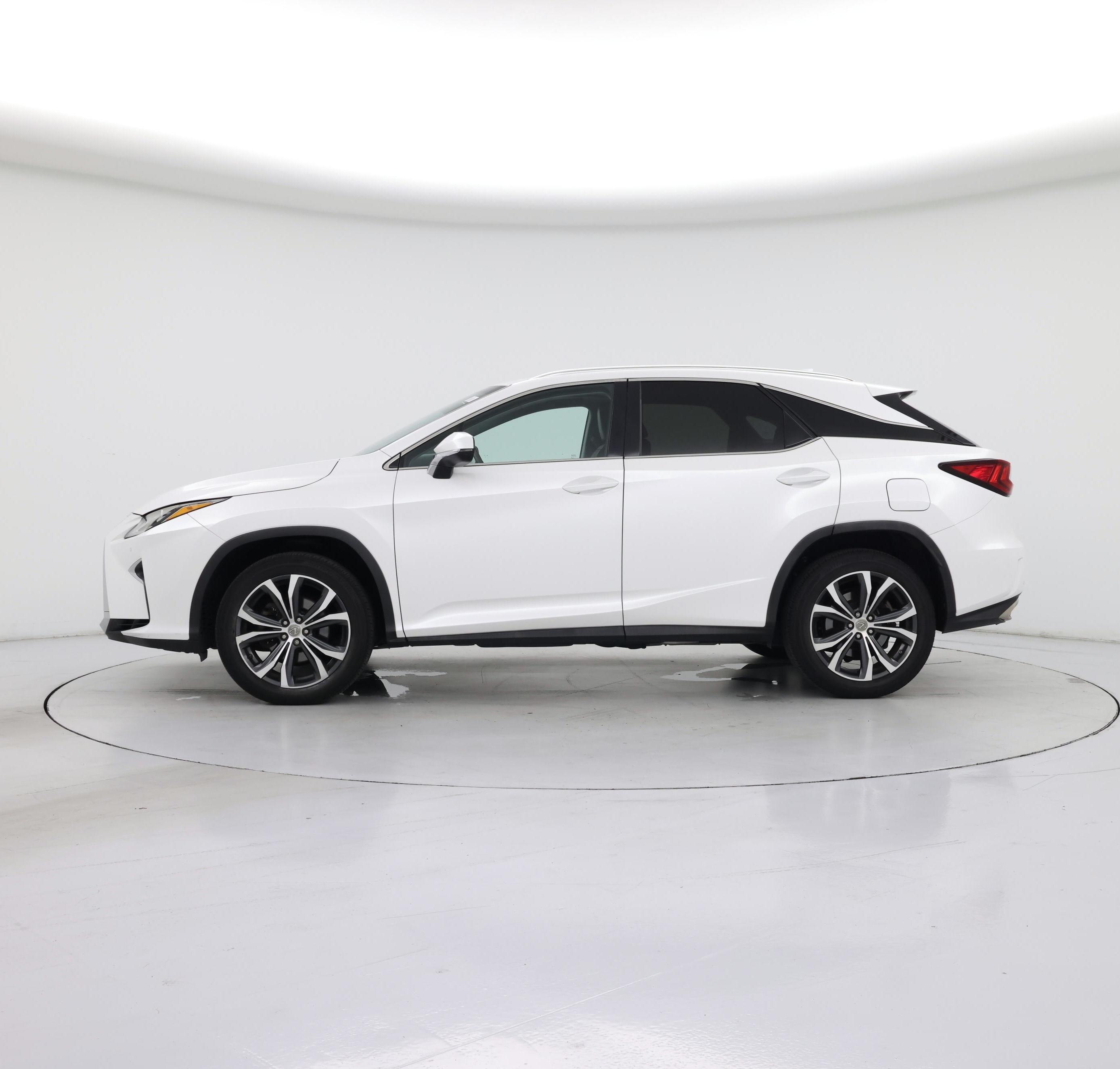 Thumbnail: 2017 Lexus RX - 3