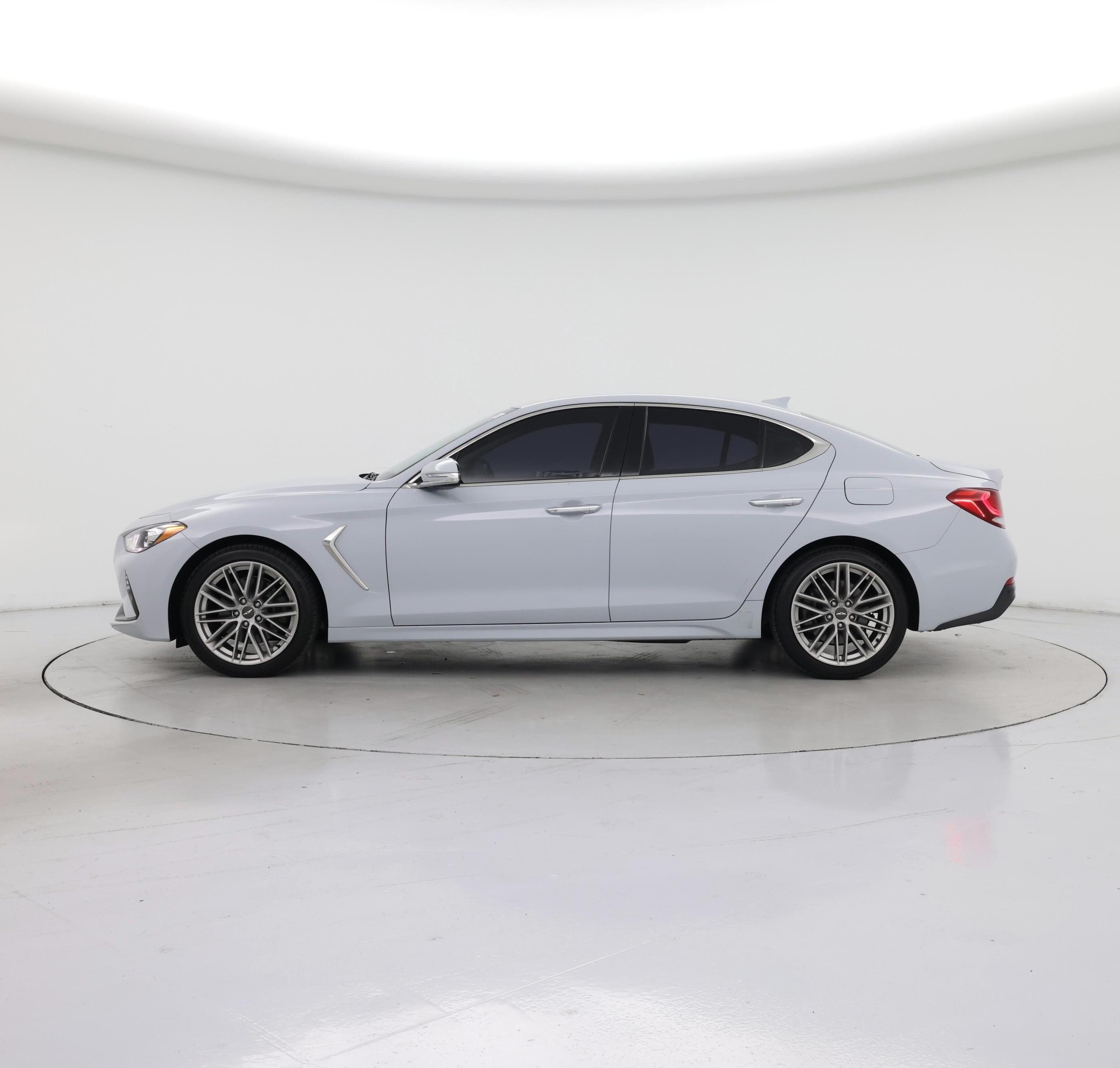 Thumbnail: 2020 Genesis G70 - 3
