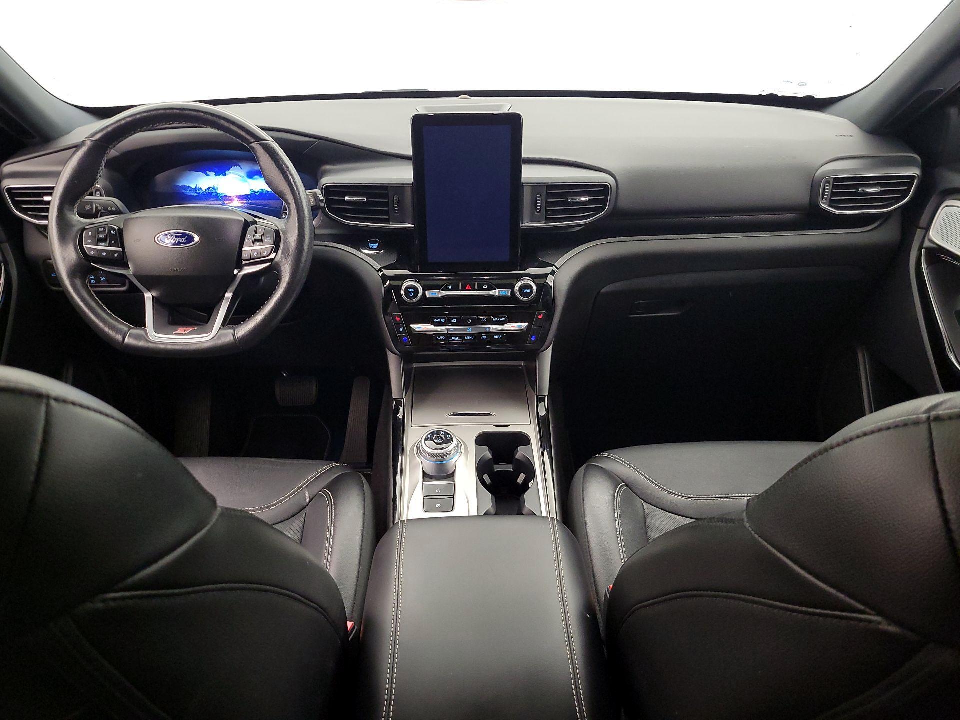 Thumbnail: 2022 Ford Explorer - 9