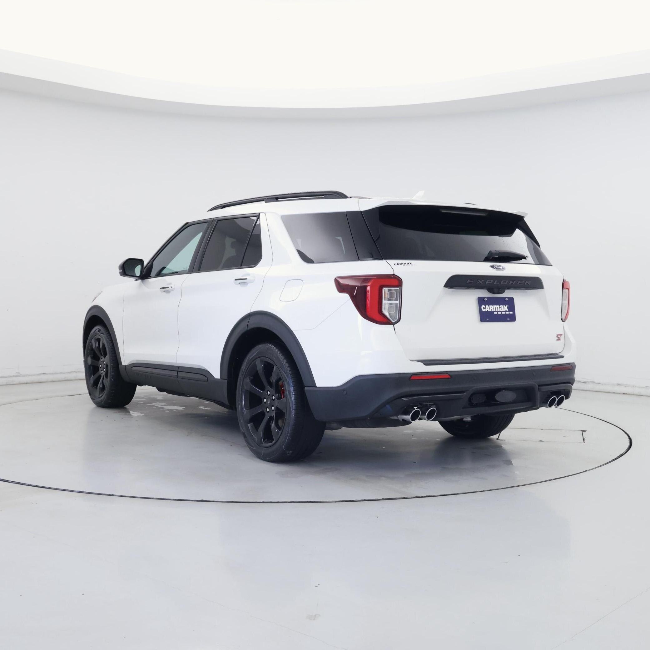 Thumbnail: 2022 Ford Explorer - 2