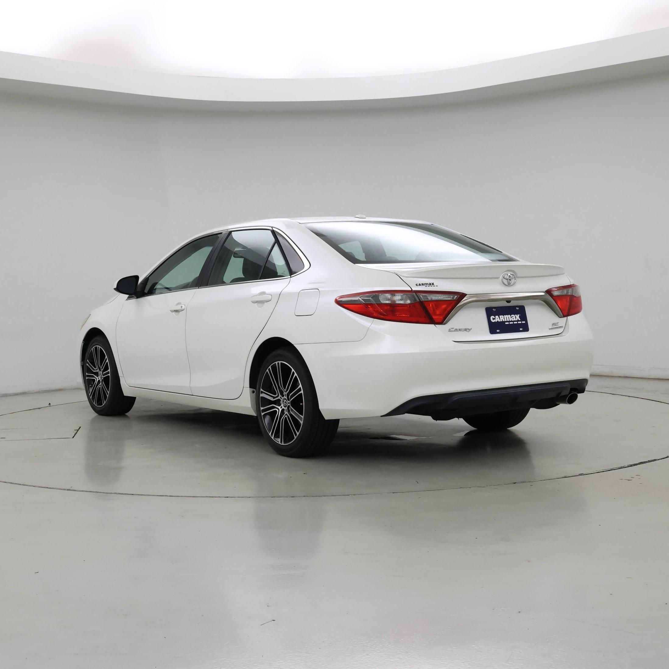 Thumbnail: 2016 Toyota Camry - 2