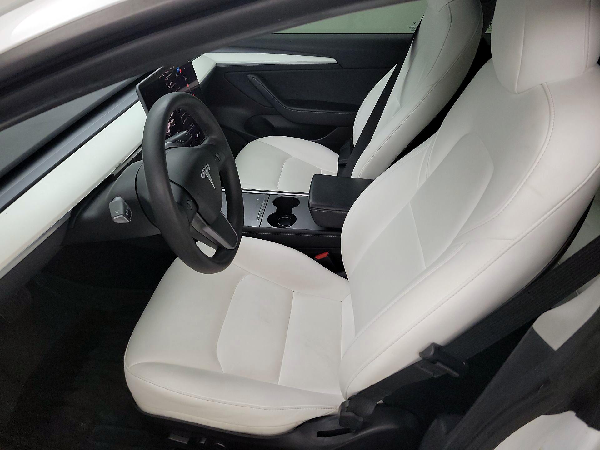 Thumbnail: 2021 Tesla Model 3 - 11