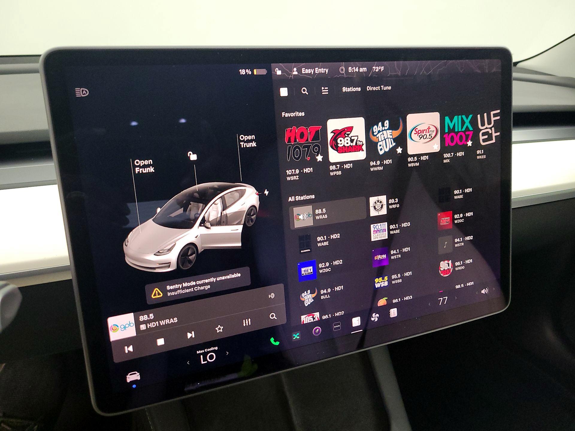 Thumbnail: 2021 Tesla Model 3 - 15