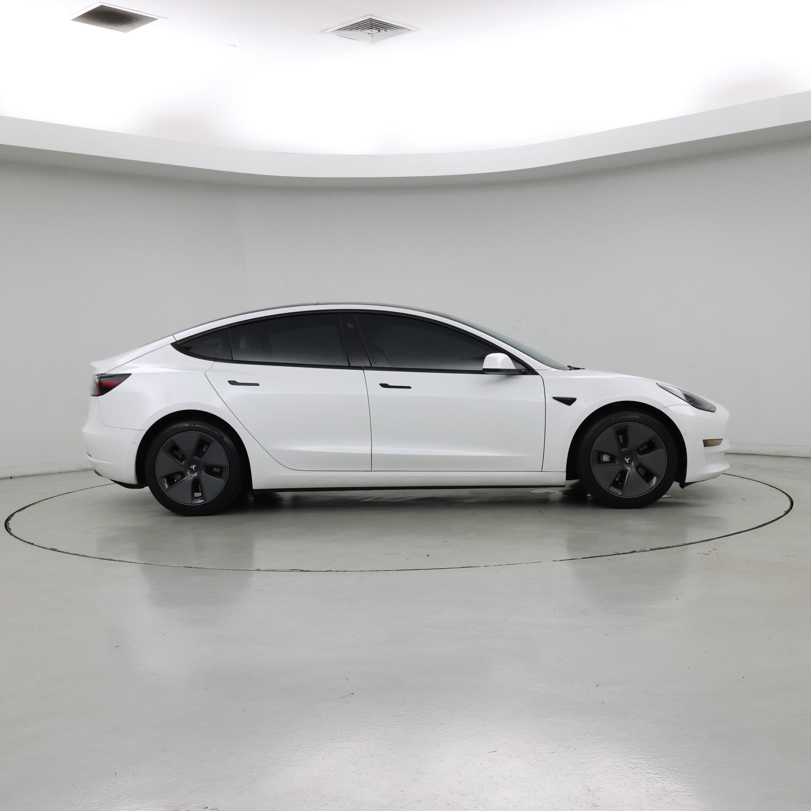 Thumbnail: 2021 Tesla Model 3 - 7