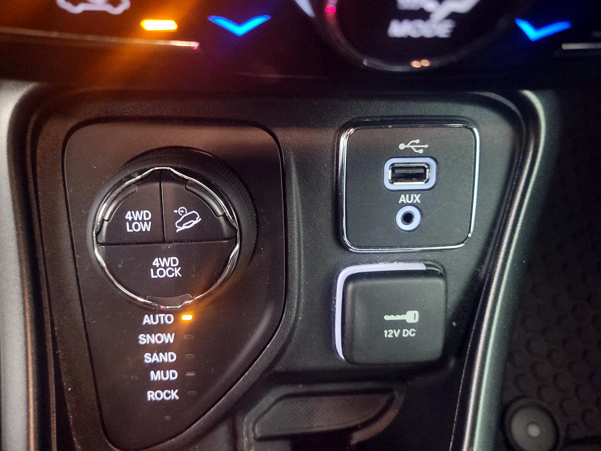 Thumbnail: 2018 Jeep Compass - 19