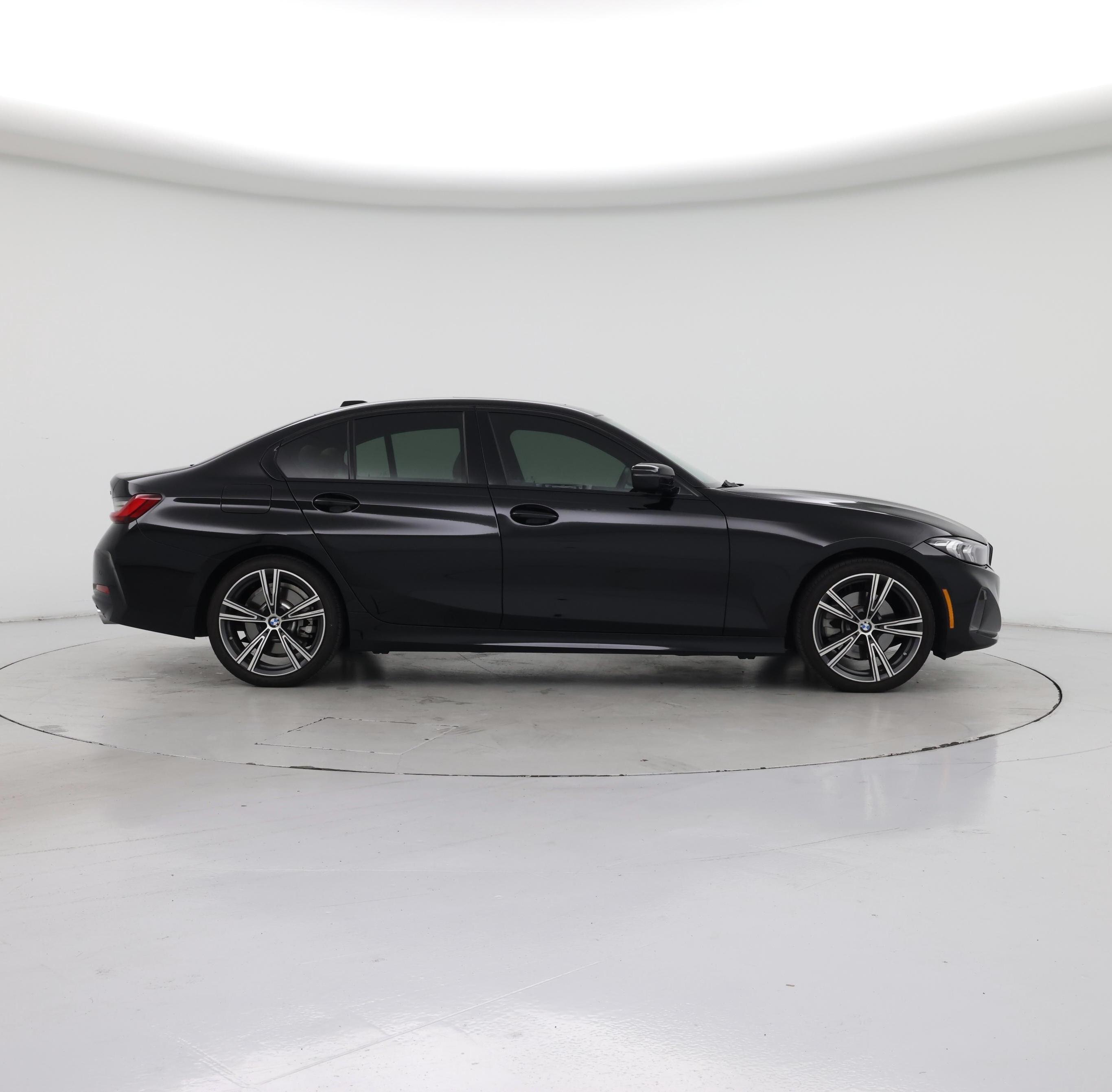 Thumbnail: 2023 BMW 3 Series - 7