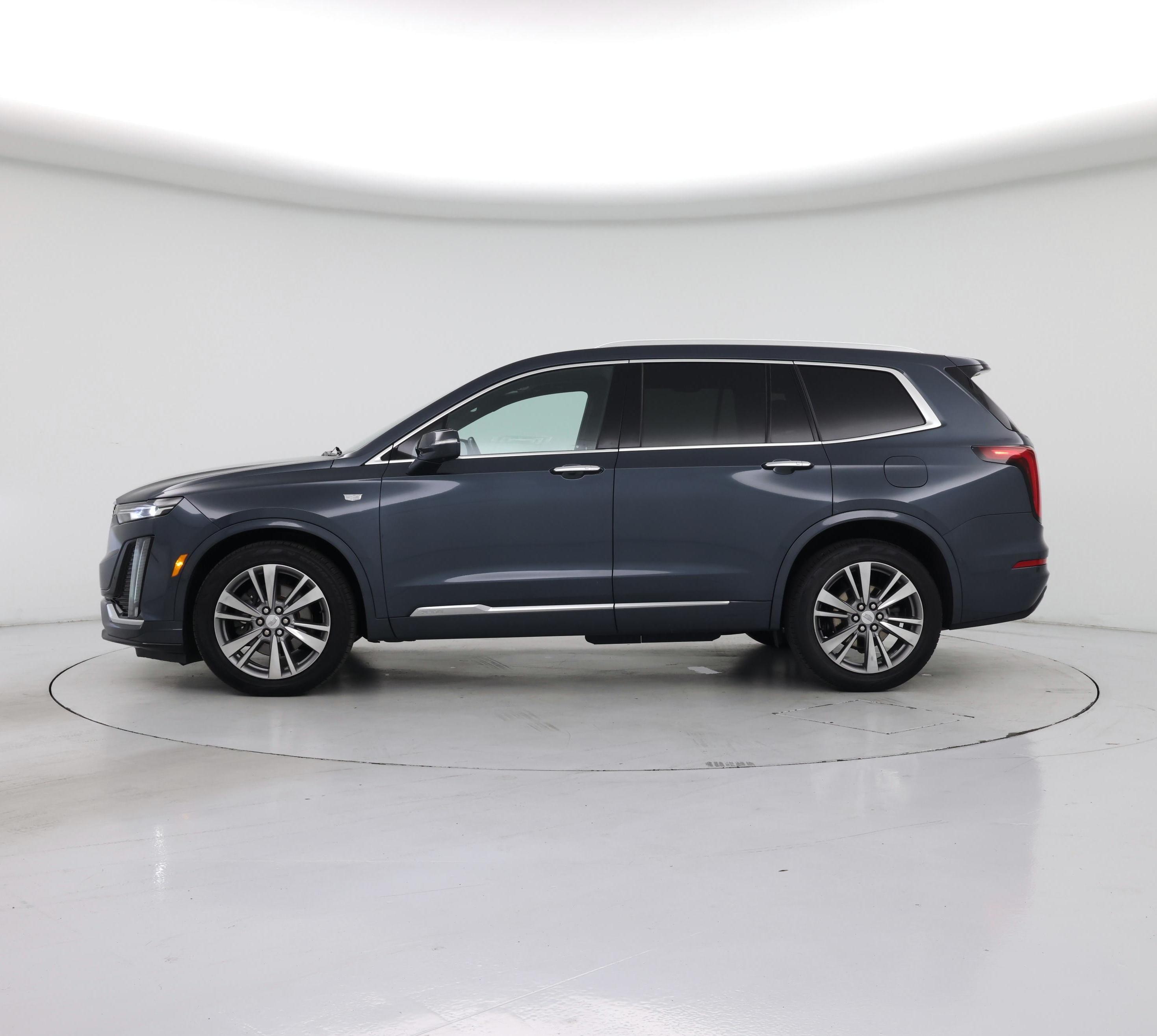 Thumbnail: 2020 Cadillac XT6 - 3