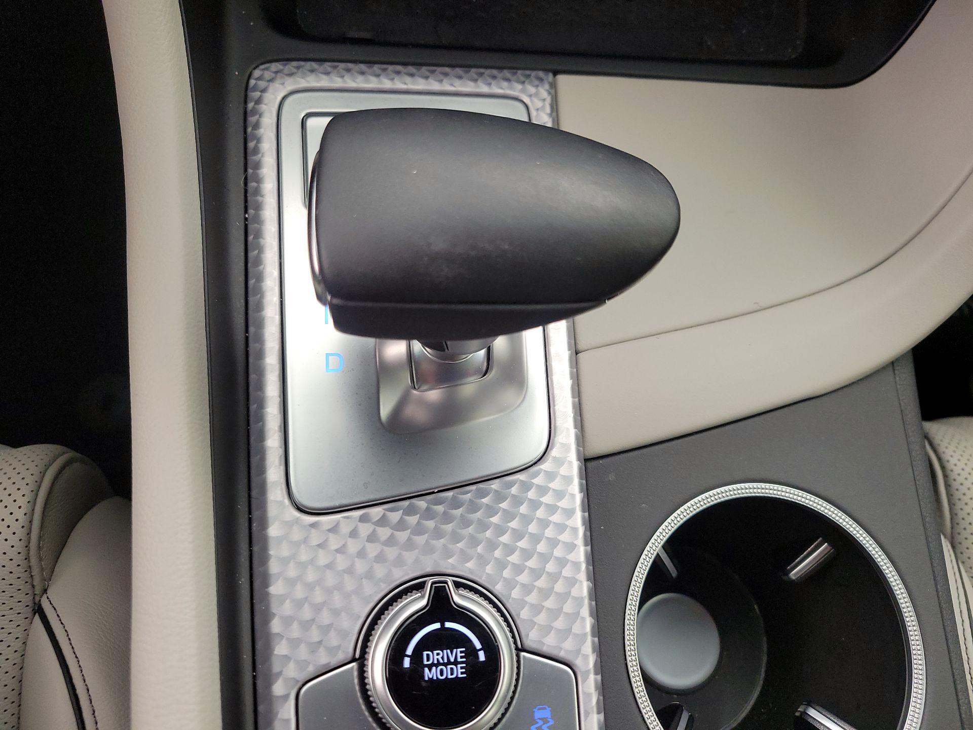 Thumbnail: 2023 Genesis G70 - 18