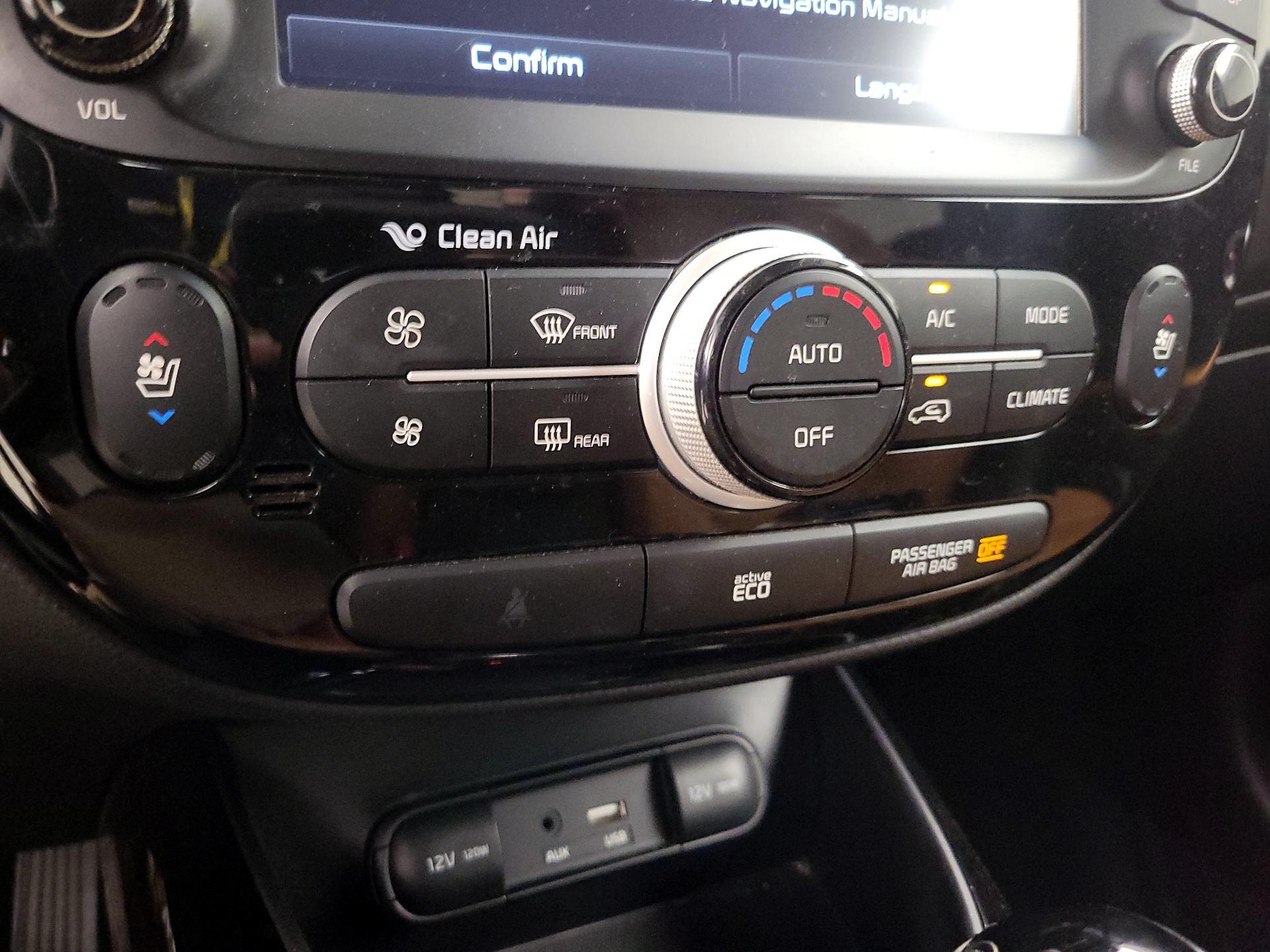 Thumbnail: 2016 Kia Soul - 15