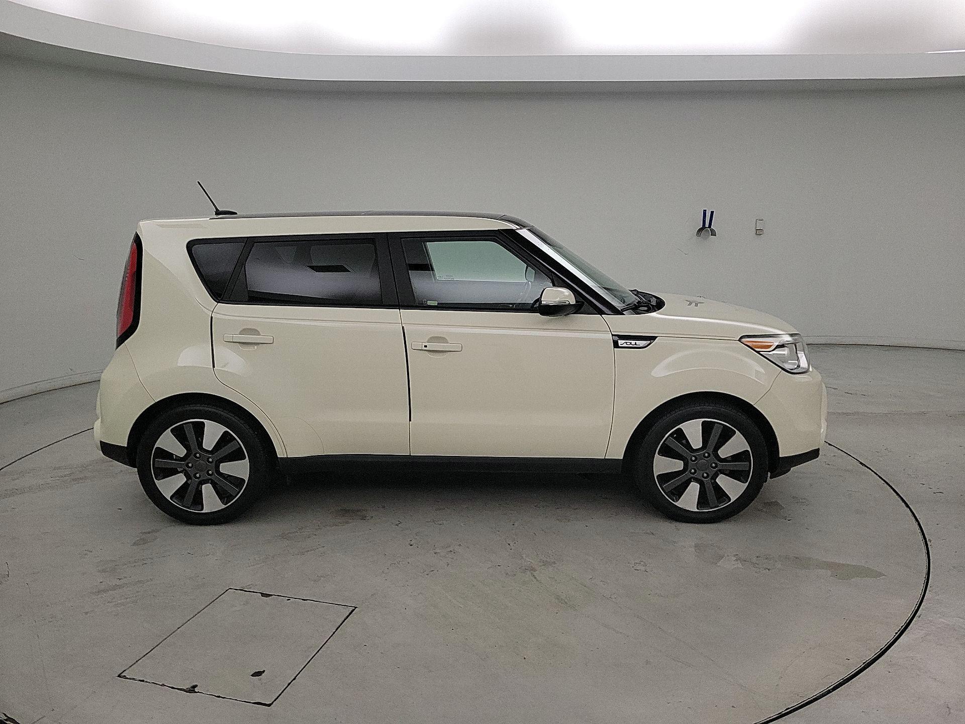 Thumbnail: 2016 Kia Soul - 4