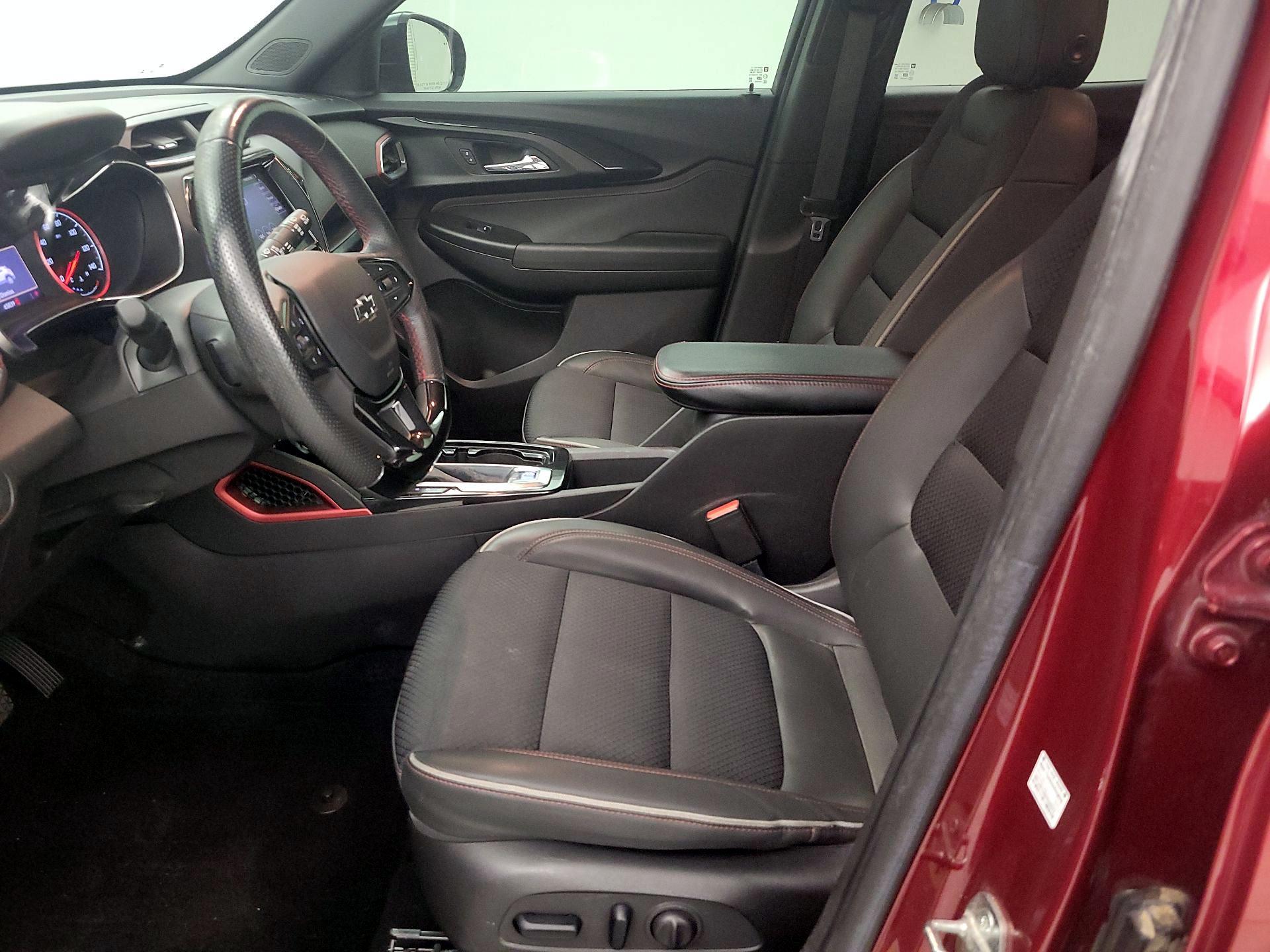 Thumbnail: 2022 Chevrolet TrailBlazer - 9