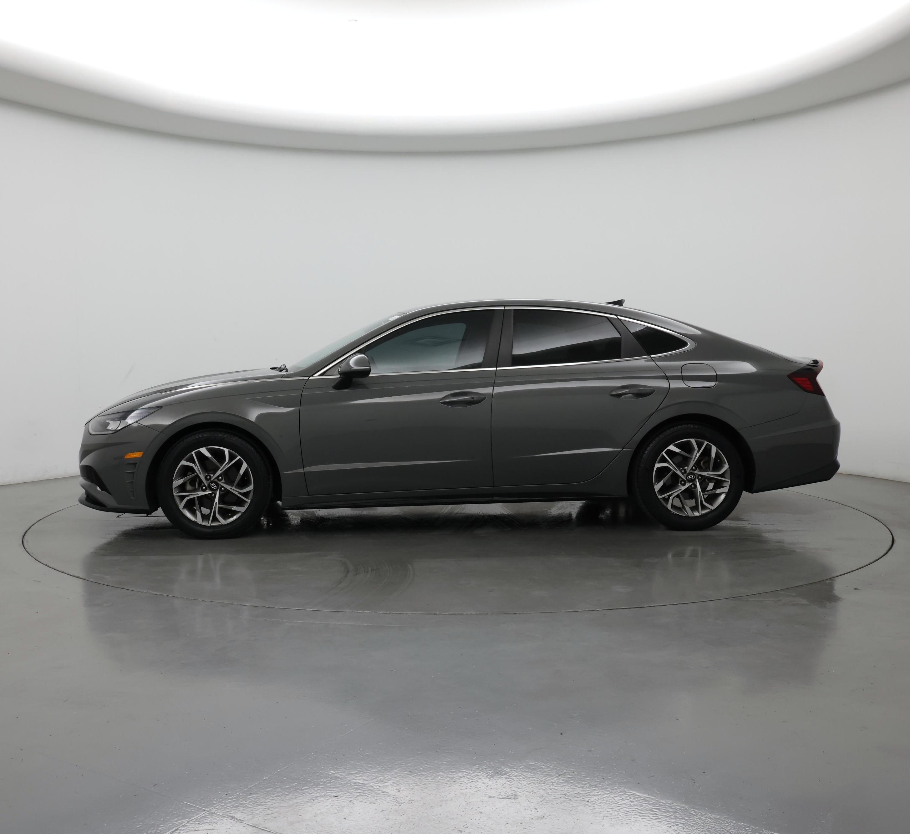 Thumbnail: 2021 Hyundai Sonata - 3