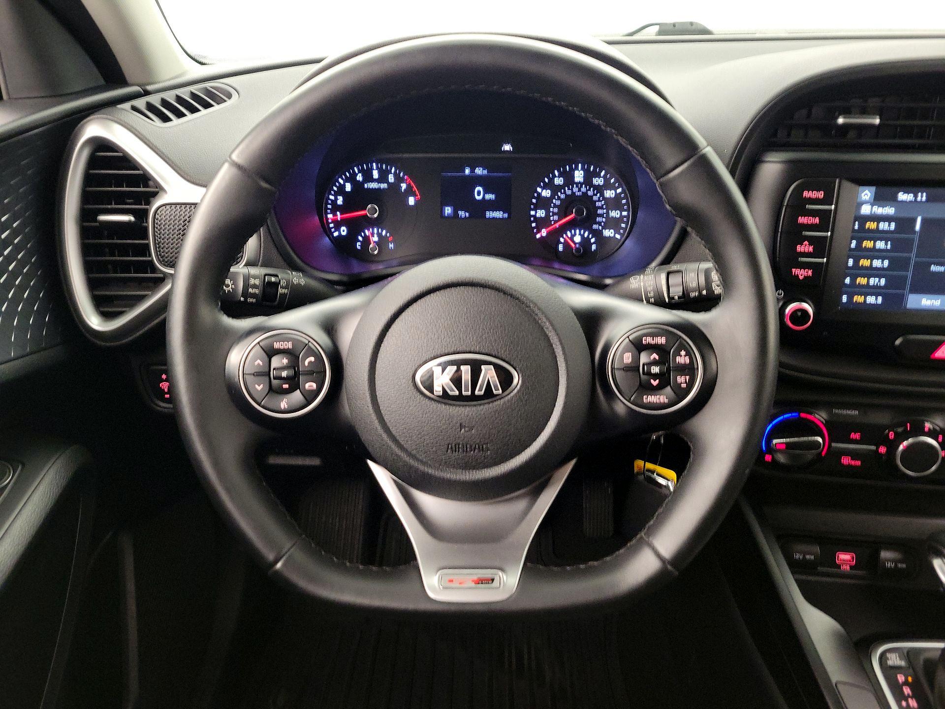 Thumbnail: 2020 Kia Soul - 10