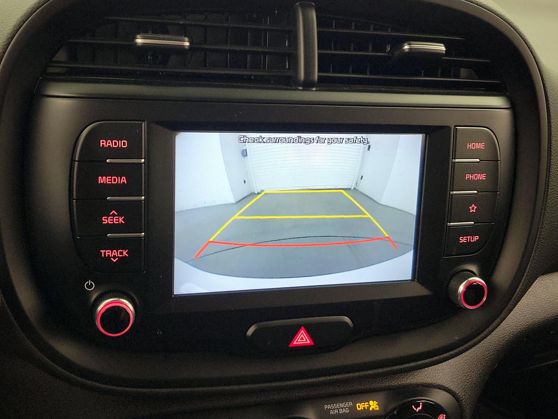 Thumbnail: 2020 Kia Soul - 14