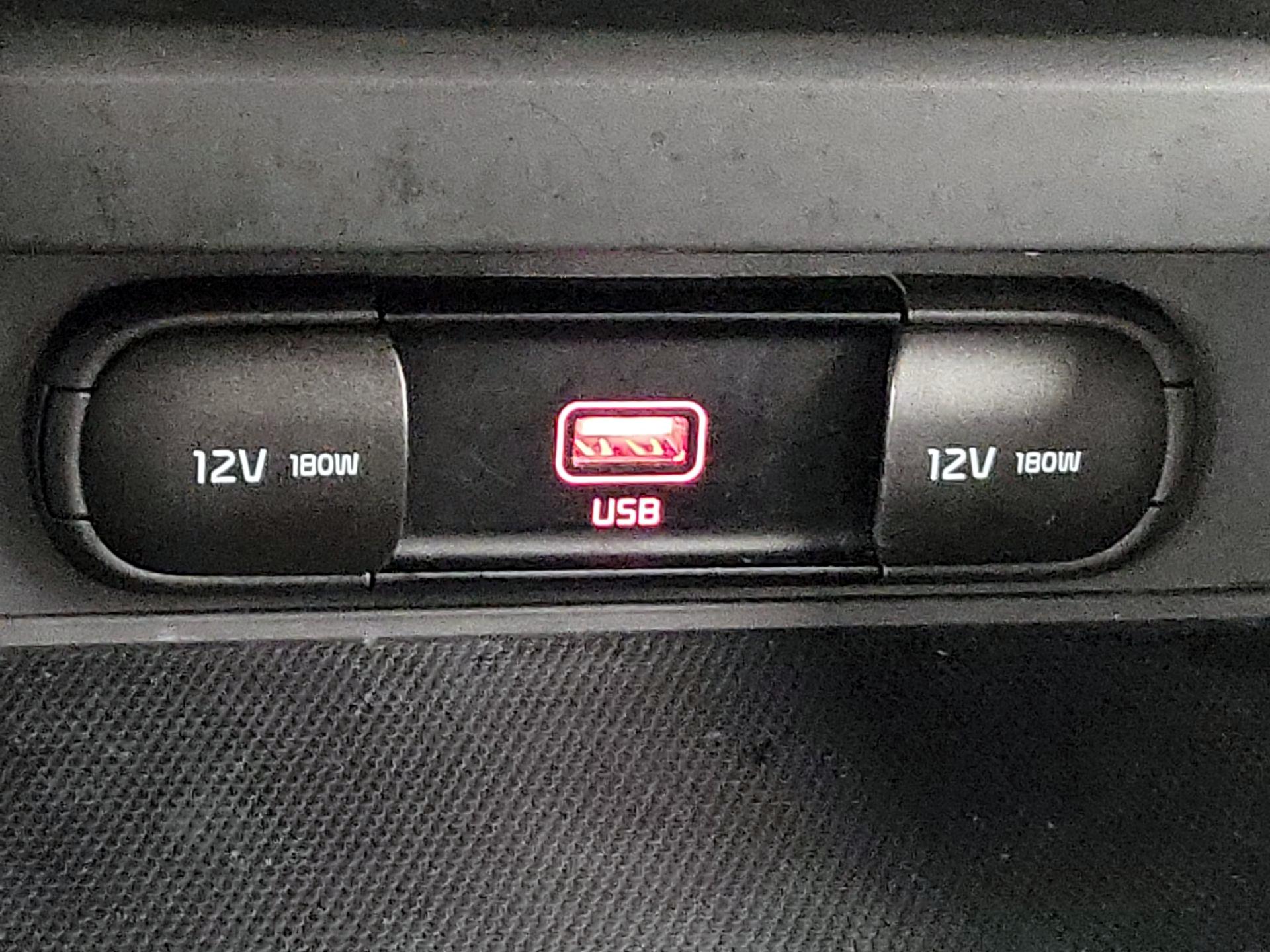 Thumbnail: 2020 Kia Soul - 18