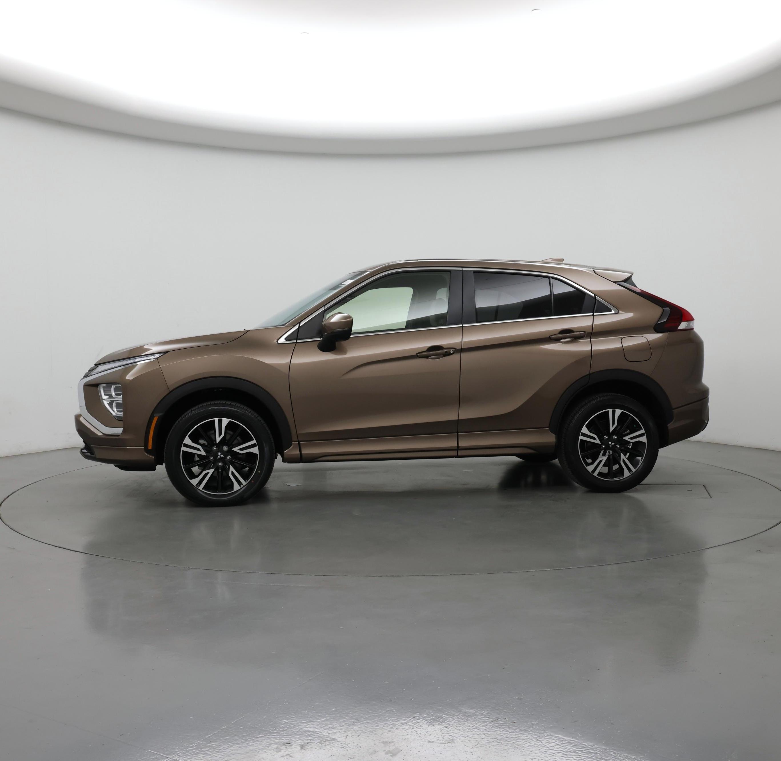 Thumbnail: 2024 Mitsubishi Eclipse Cross - 3